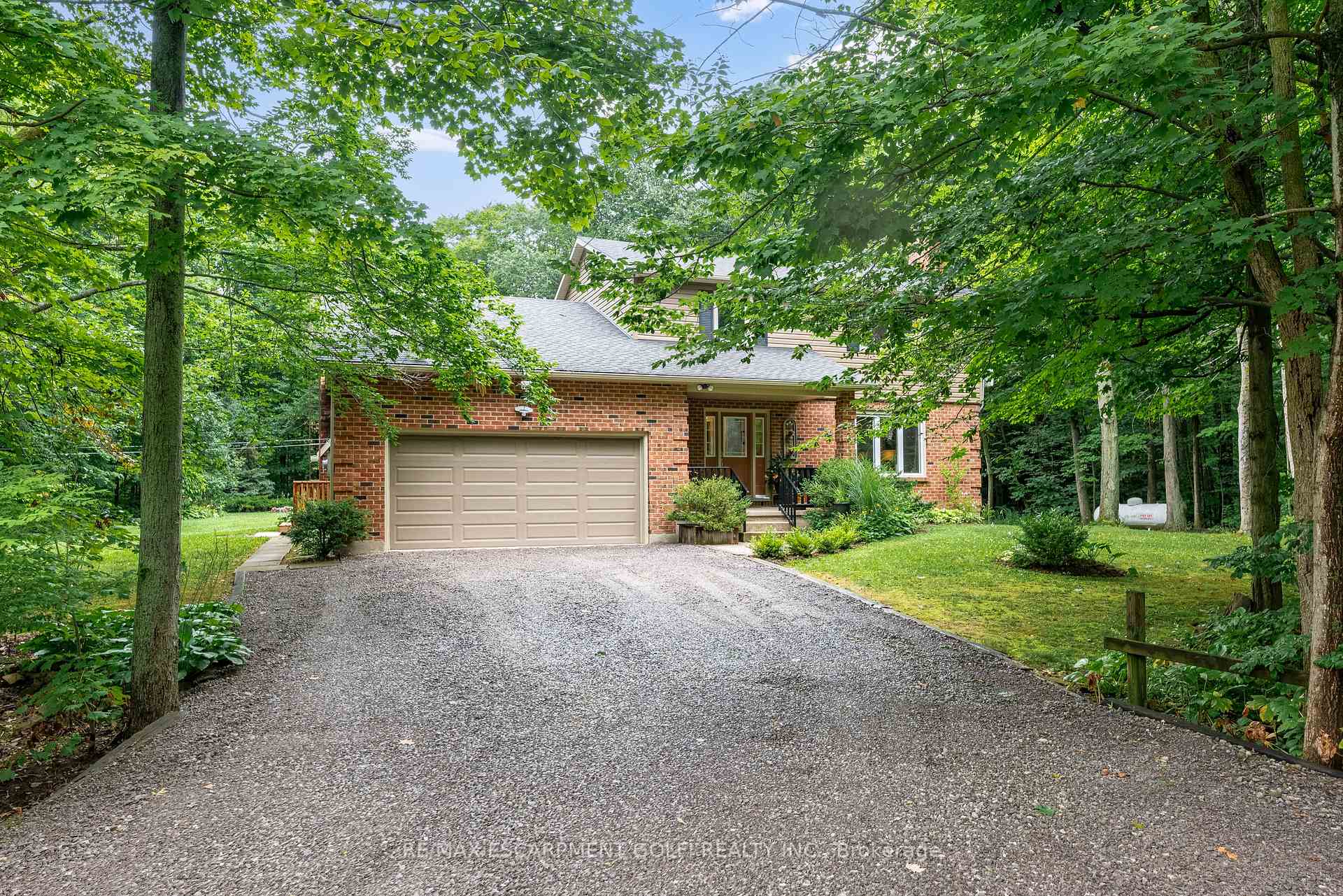 Photo 3 of 801 Tice Road, Pelham, North Pelham — HOMEH