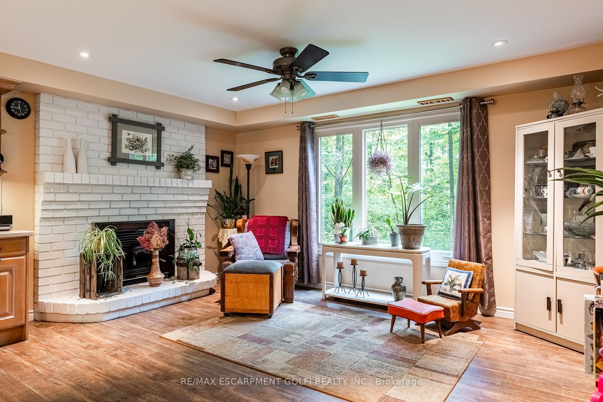 Photo 20 of 801 Tice Road, Pelham, North Pelham — HOMEH