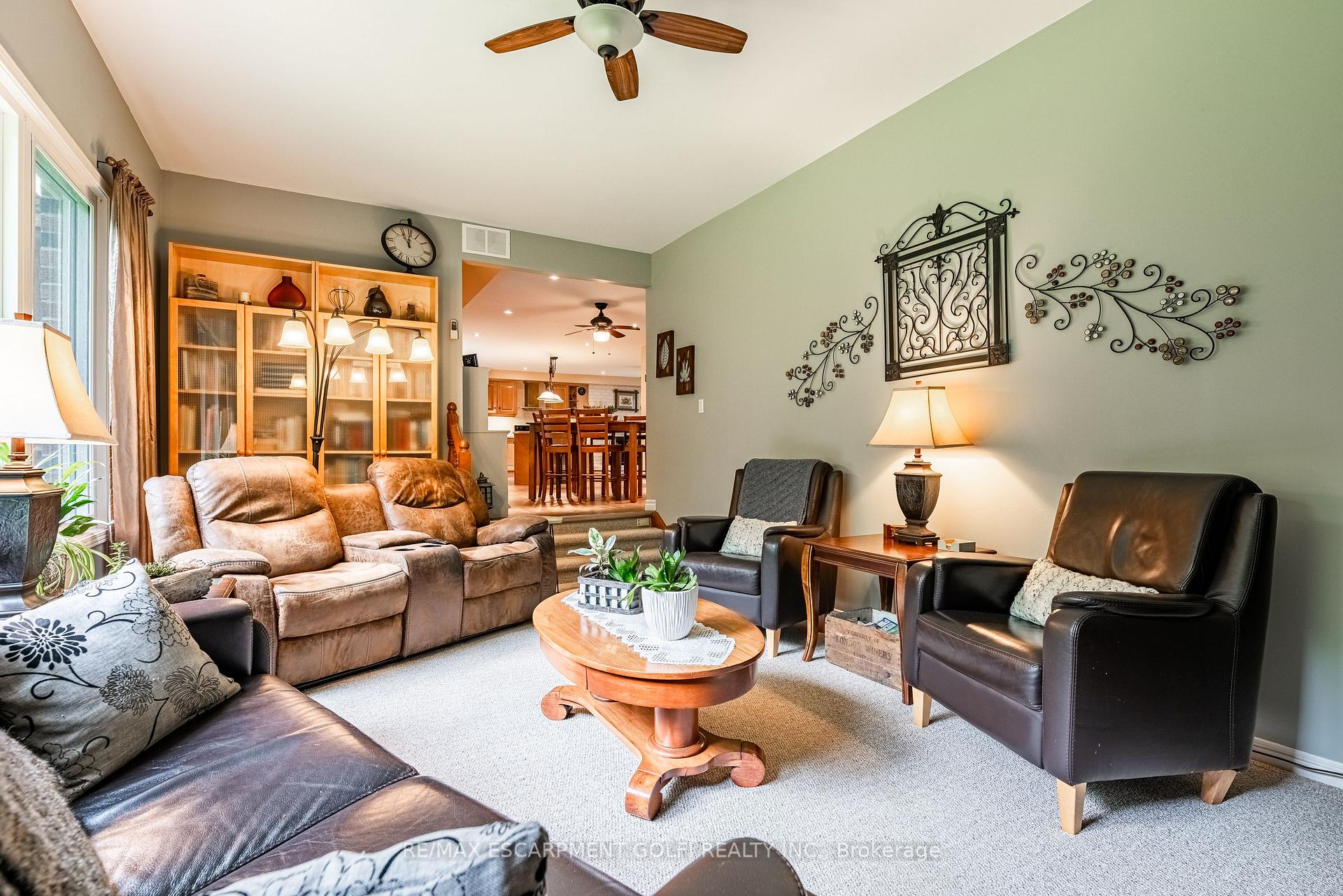 Photo 23 of 801 Tice Road, Pelham, North Pelham — HOMEH