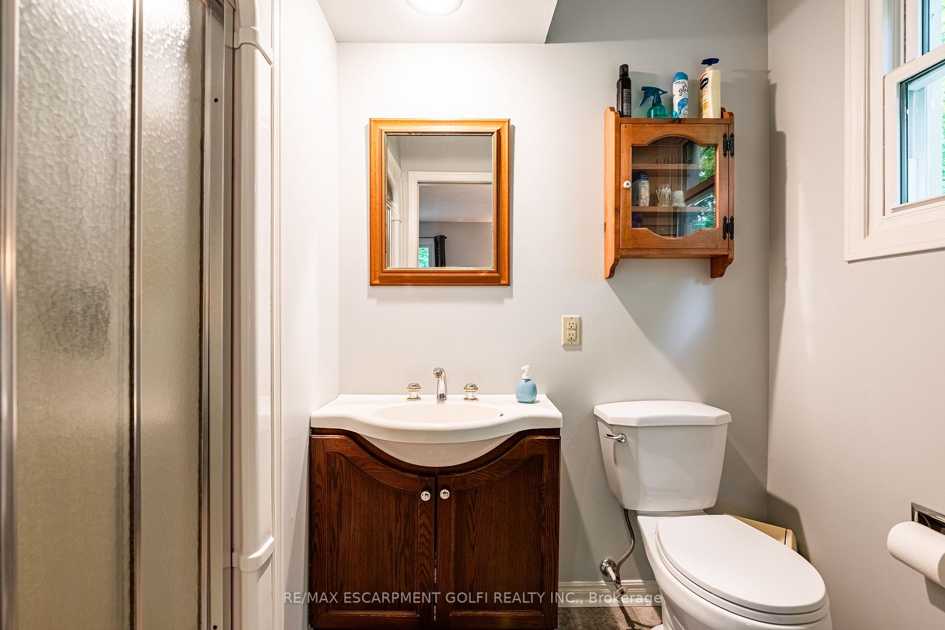 Photo 31 of 801 Tice Road, Pelham, North Pelham — HOMEH