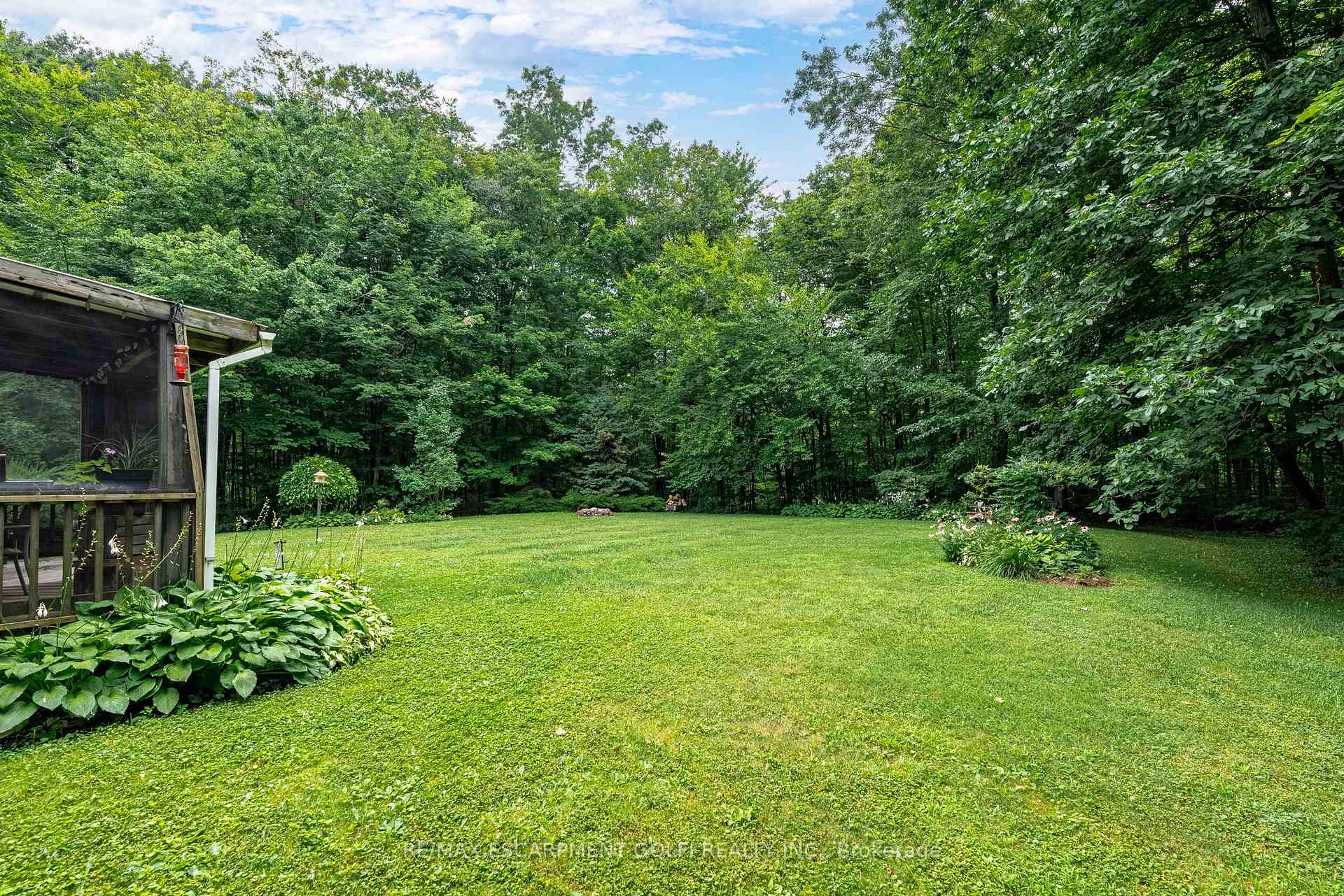 Photo 35 of 801 Tice Road, Pelham, North Pelham — HOMEH