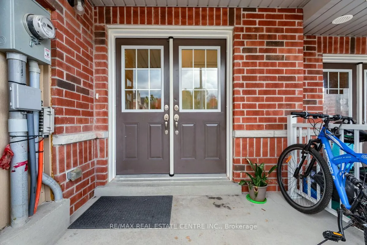 Front of 1195 Kettering Drive