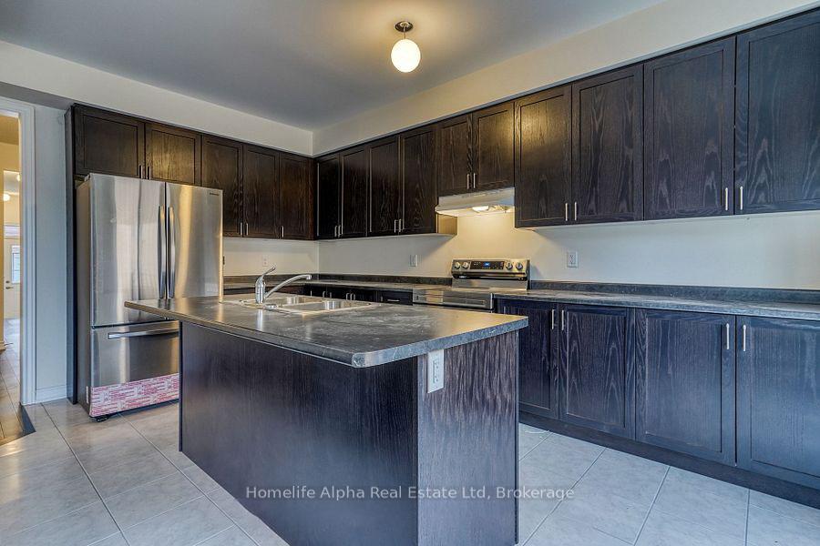Photo 14 of 1155 Skyridge Boulevard, Pickering, Rural Pickering — HOMEH