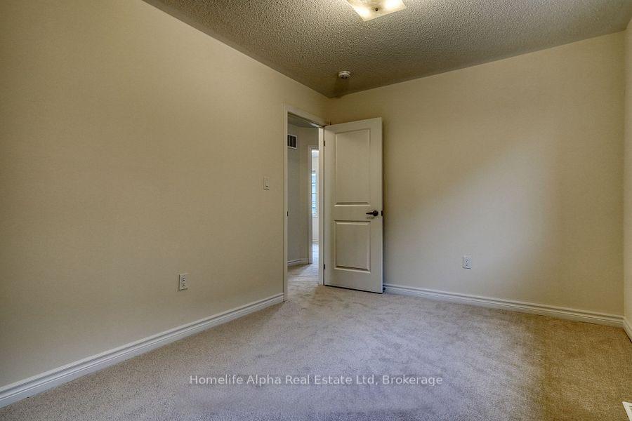 Photo 25 of 1155 Skyridge Boulevard, Pickering, Rural Pickering — HOMEH