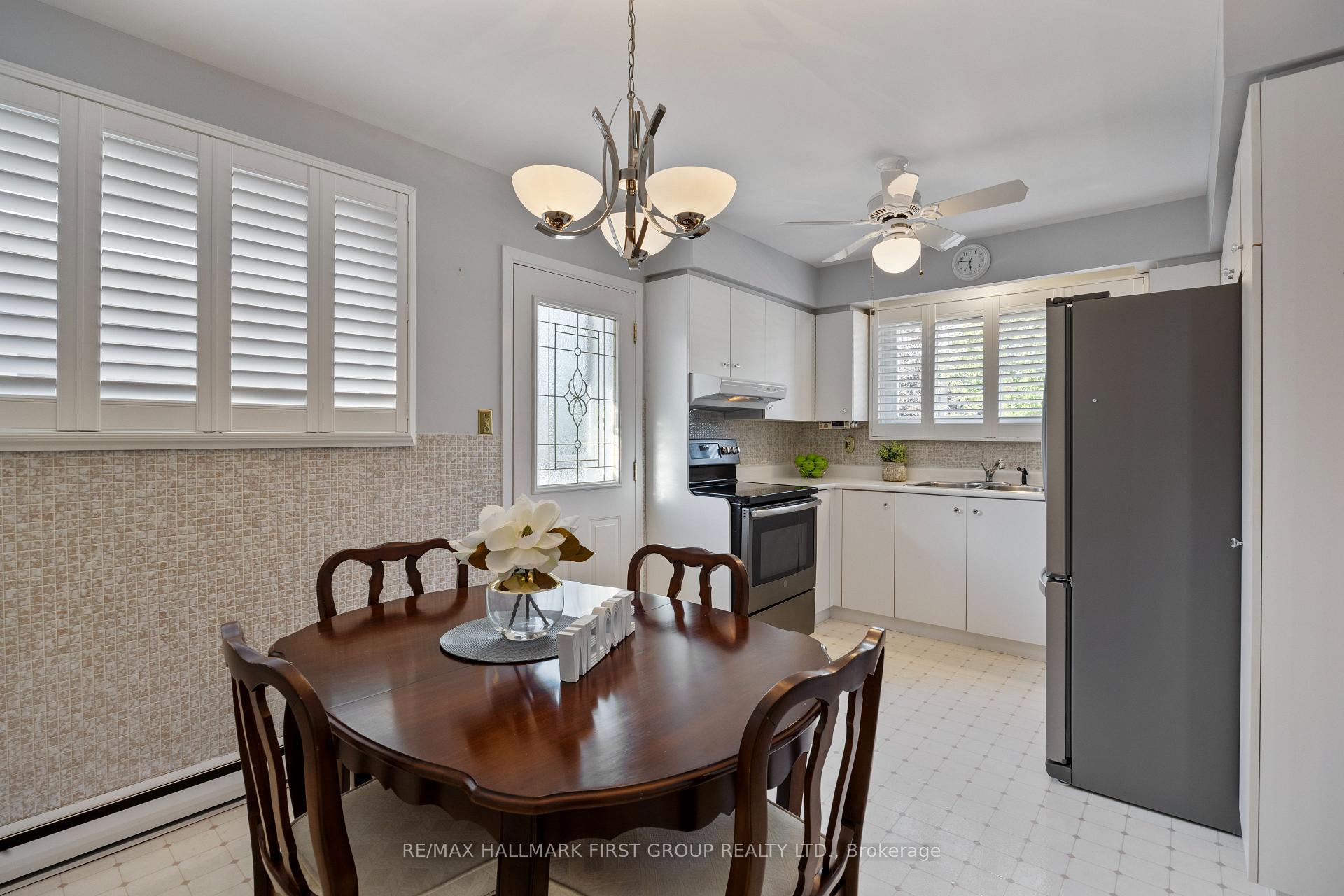 Photo 10 of 746 Central Park Boulevard N, Oshawa, Centennial — HOMEH