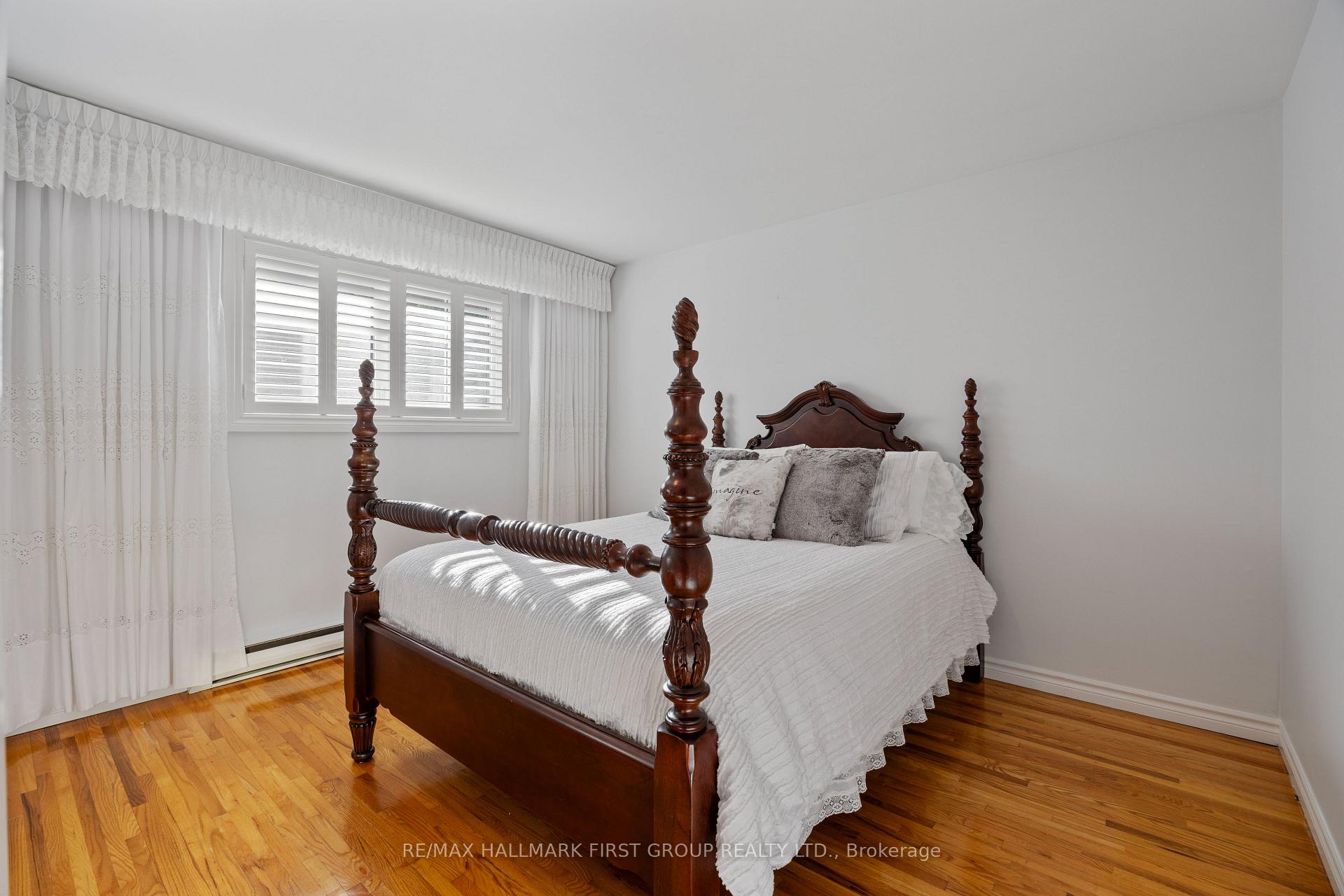 Photo 18 of 746 Central Park Boulevard N, Oshawa, Centennial — HOMEH