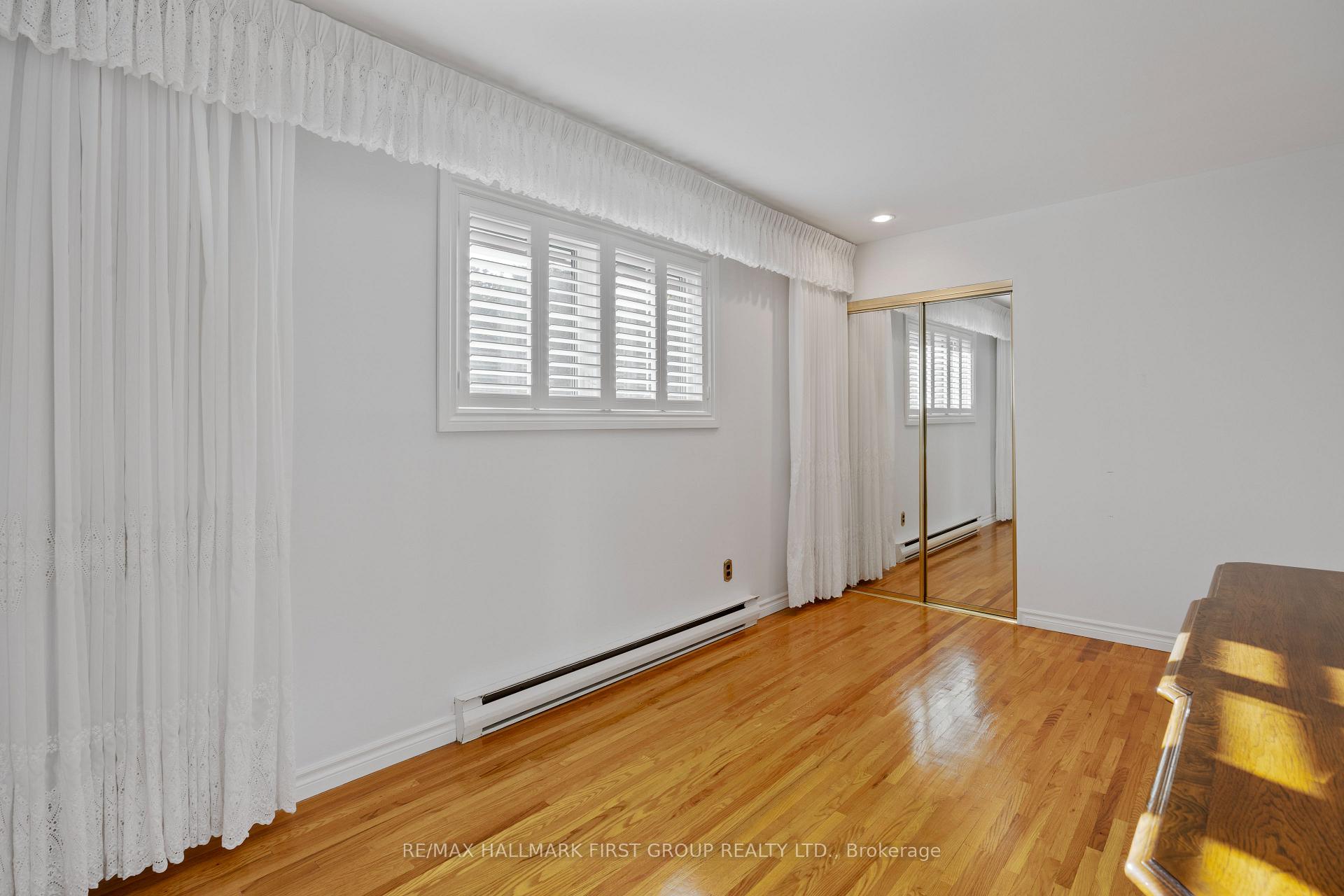 Photo 22 of 746 Central Park Boulevard N, Oshawa, Centennial — HOMEH