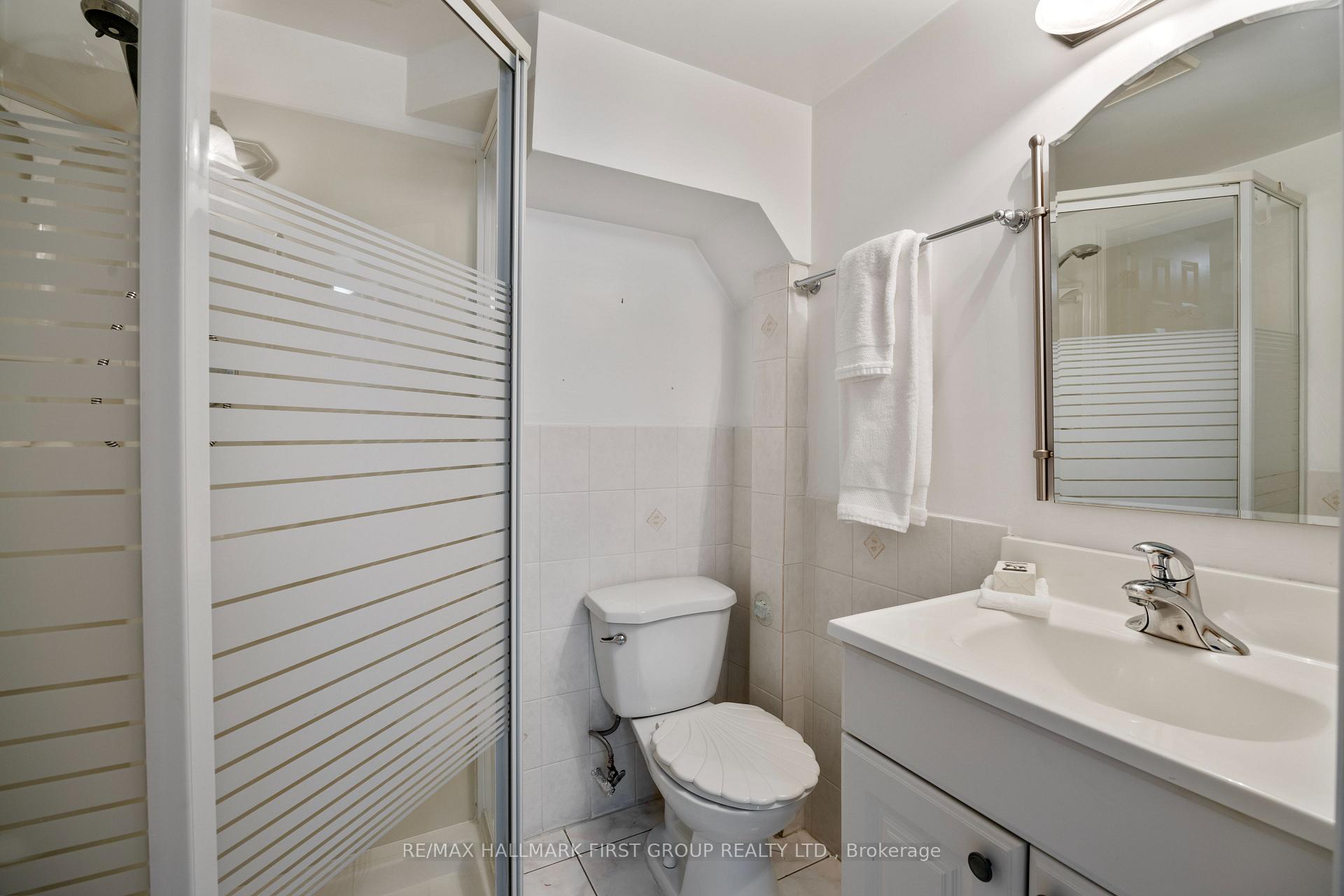 Photo 30 of 746 Central Park Boulevard N, Oshawa, Centennial — HOMEH