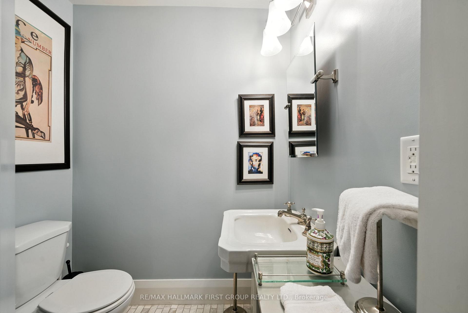 Photo 15 of Unit Main/Second Floor, 622 Simcoe Street, Oshawa, O'Neill — HOMEH