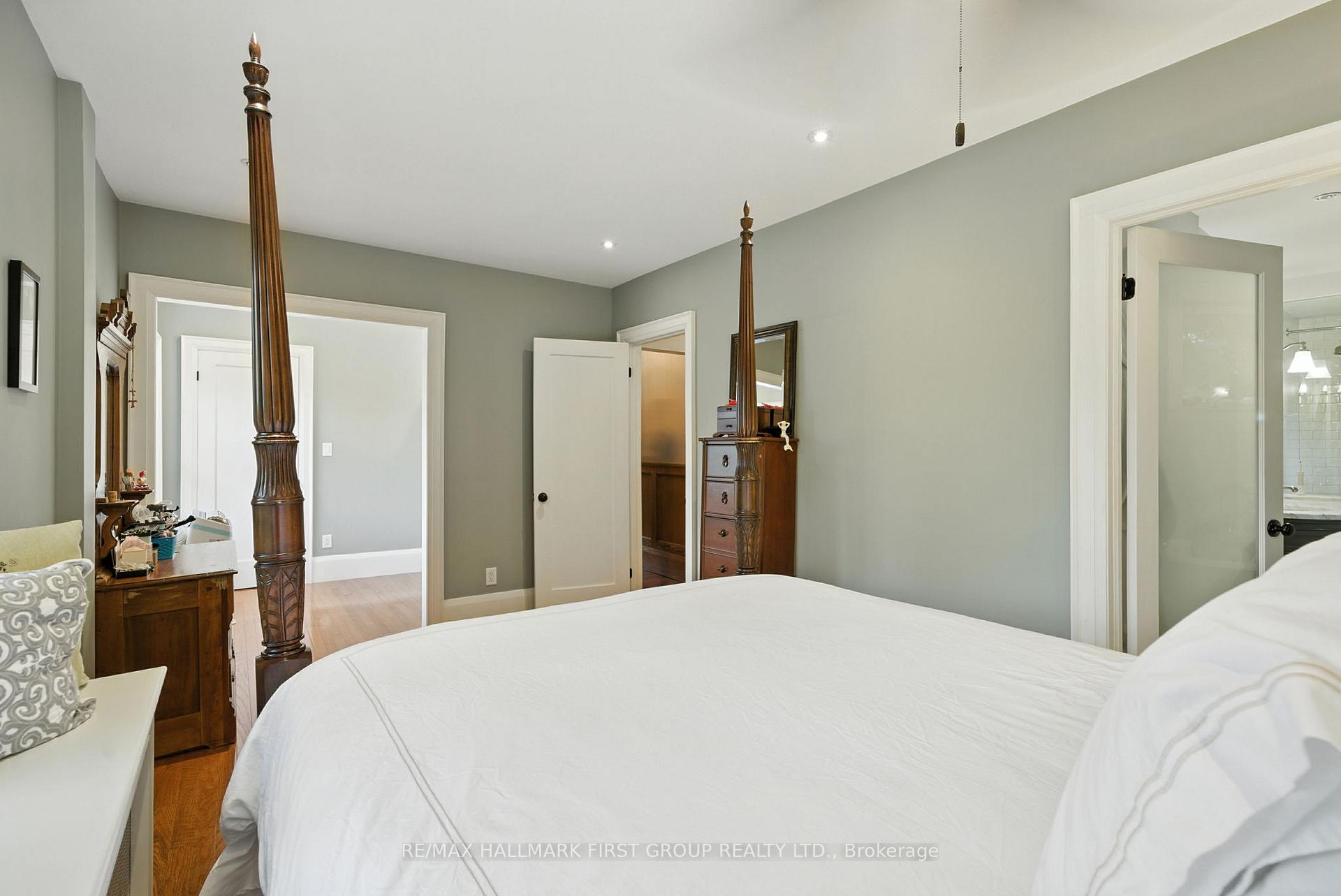 Photo 18 of Unit Main/Second Floor, 622 Simcoe Street, Oshawa, O'Neill — HOMEH