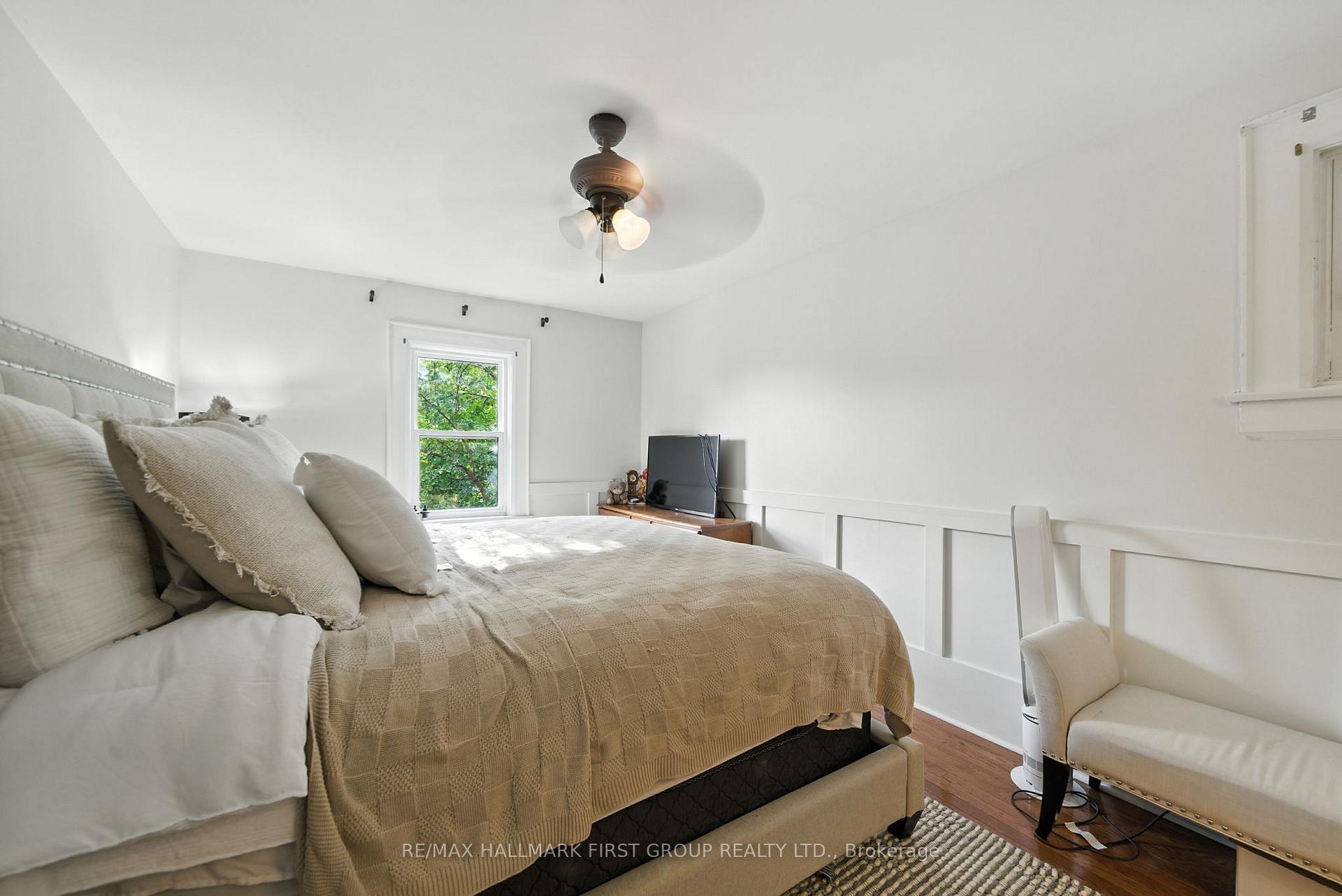 Photo 24 of Unit Main/Second Floor, 622 Simcoe Street, Oshawa, O'Neill — HOMEH