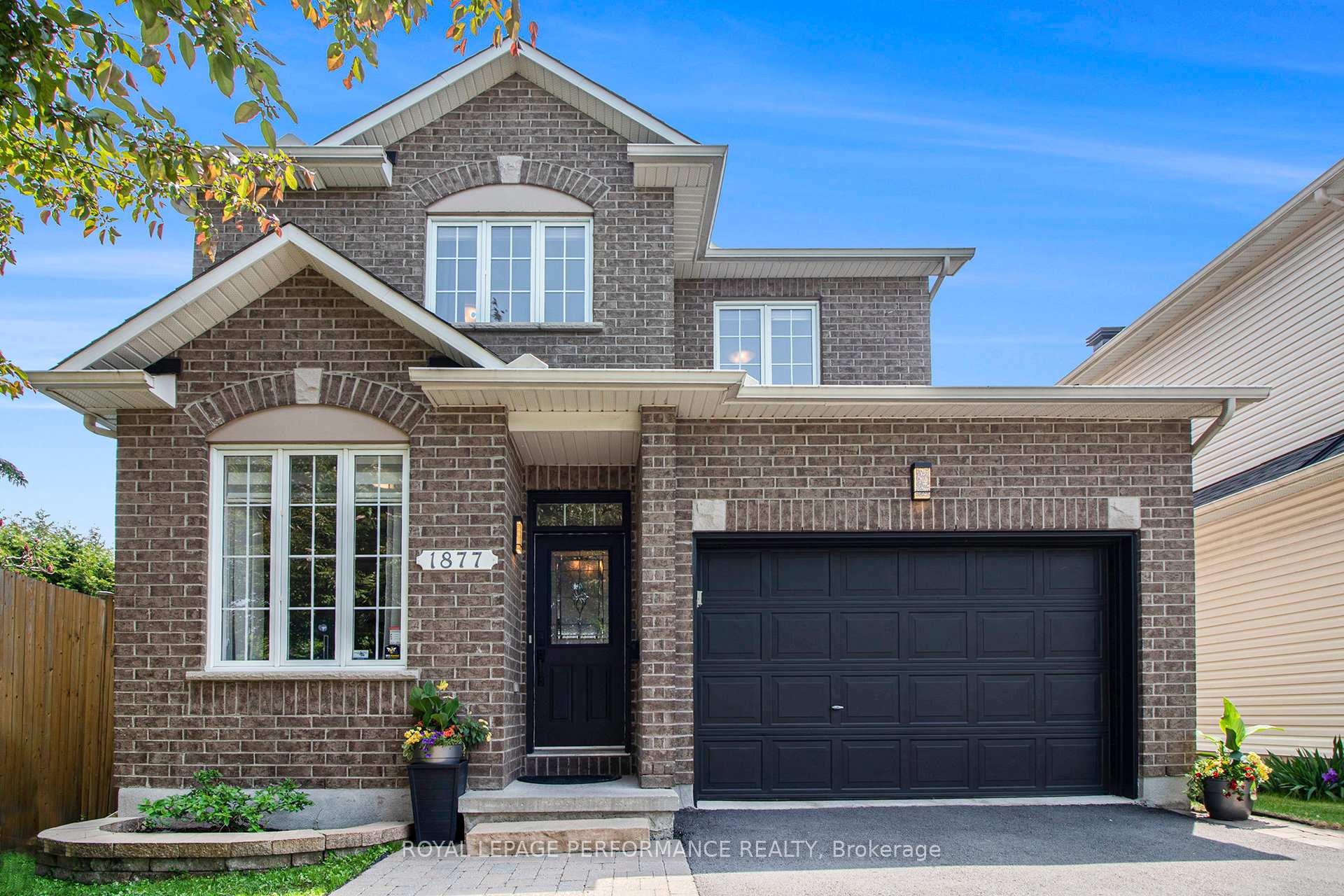 Photo 1 of 1877 Springridge Drive, Ottawa, Springridge/East Village — HOMEH