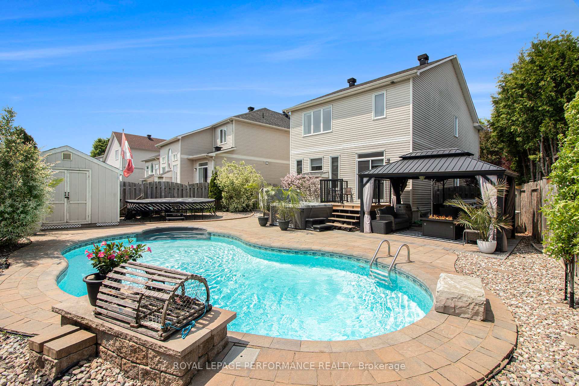 Photo 6 of 1877 Springridge Drive, Ottawa, Springridge/East Village — HOMEH