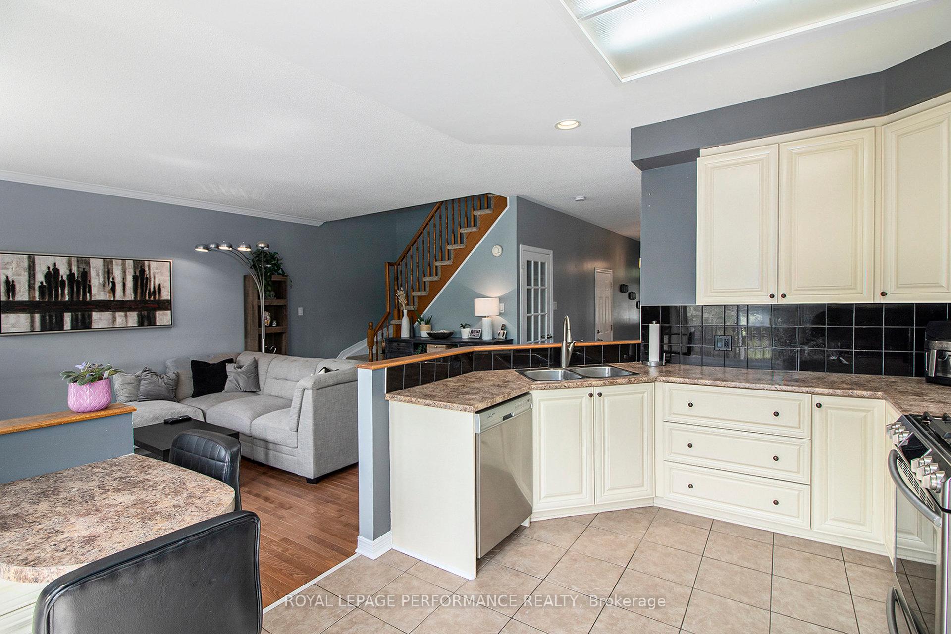 Photo 19 of 1877 Springridge Drive, Ottawa, Springridge/East Village — HOMEH