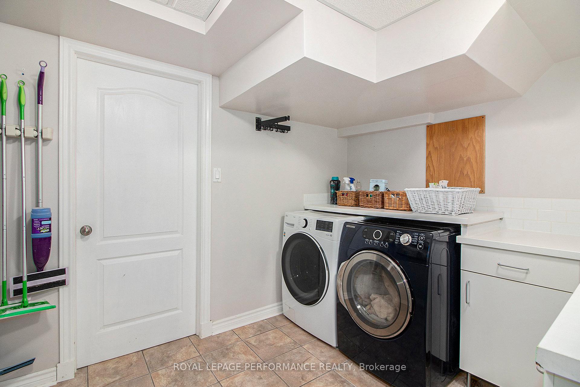 Photo 37 of 1877 Springridge Drive, Ottawa, Springridge/East Village — HOMEH