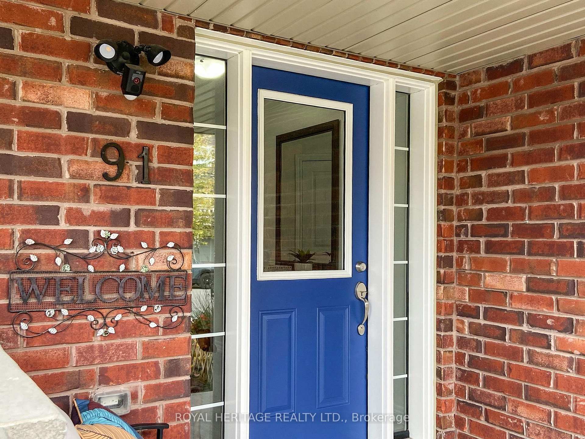 Photo 3 of 91 Tabaret Crescent, Oshawa, Windfields — HOMEH
