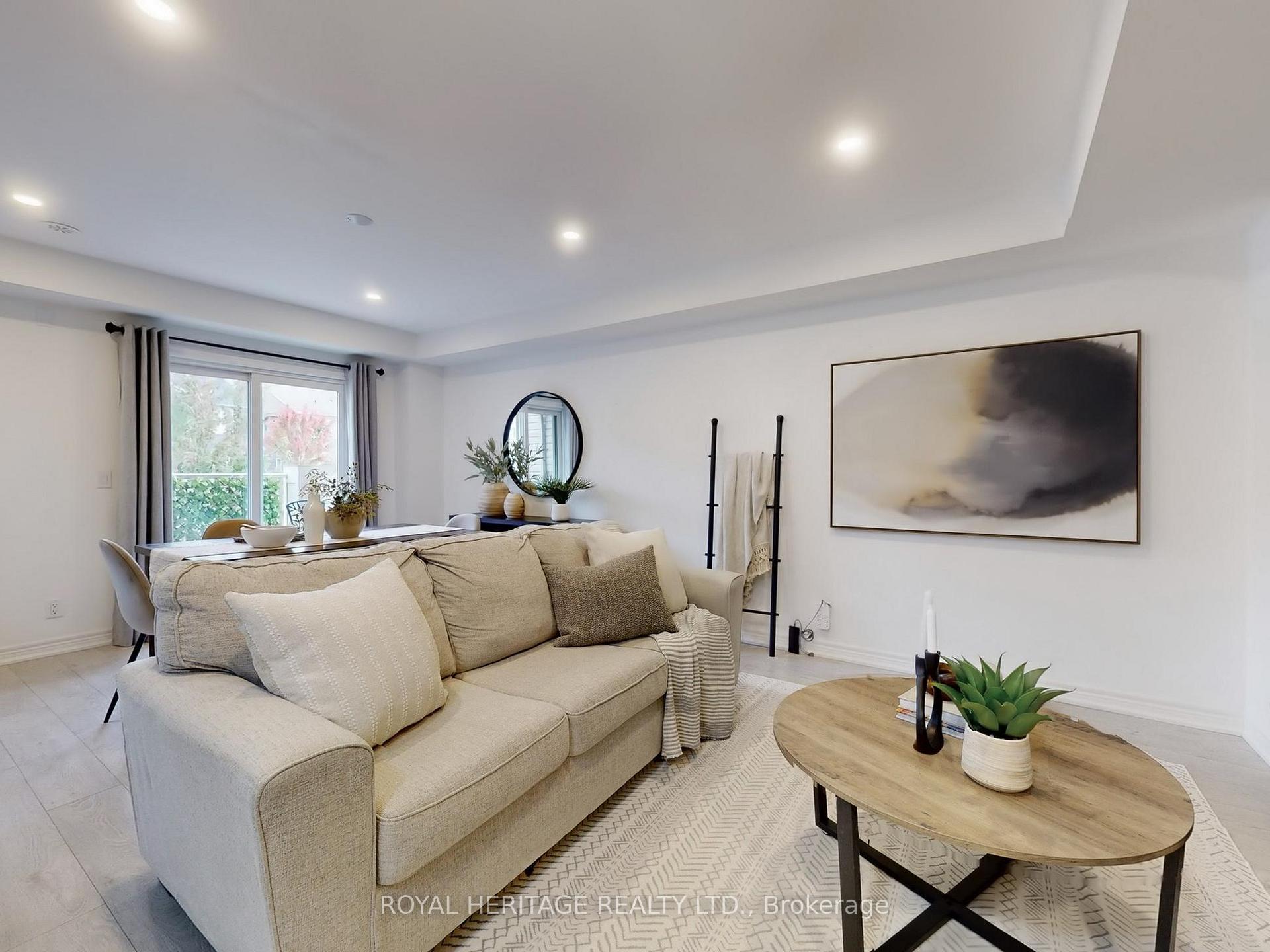 Photo 8 of 91 Tabaret Crescent, Oshawa, Windfields — HOMEH