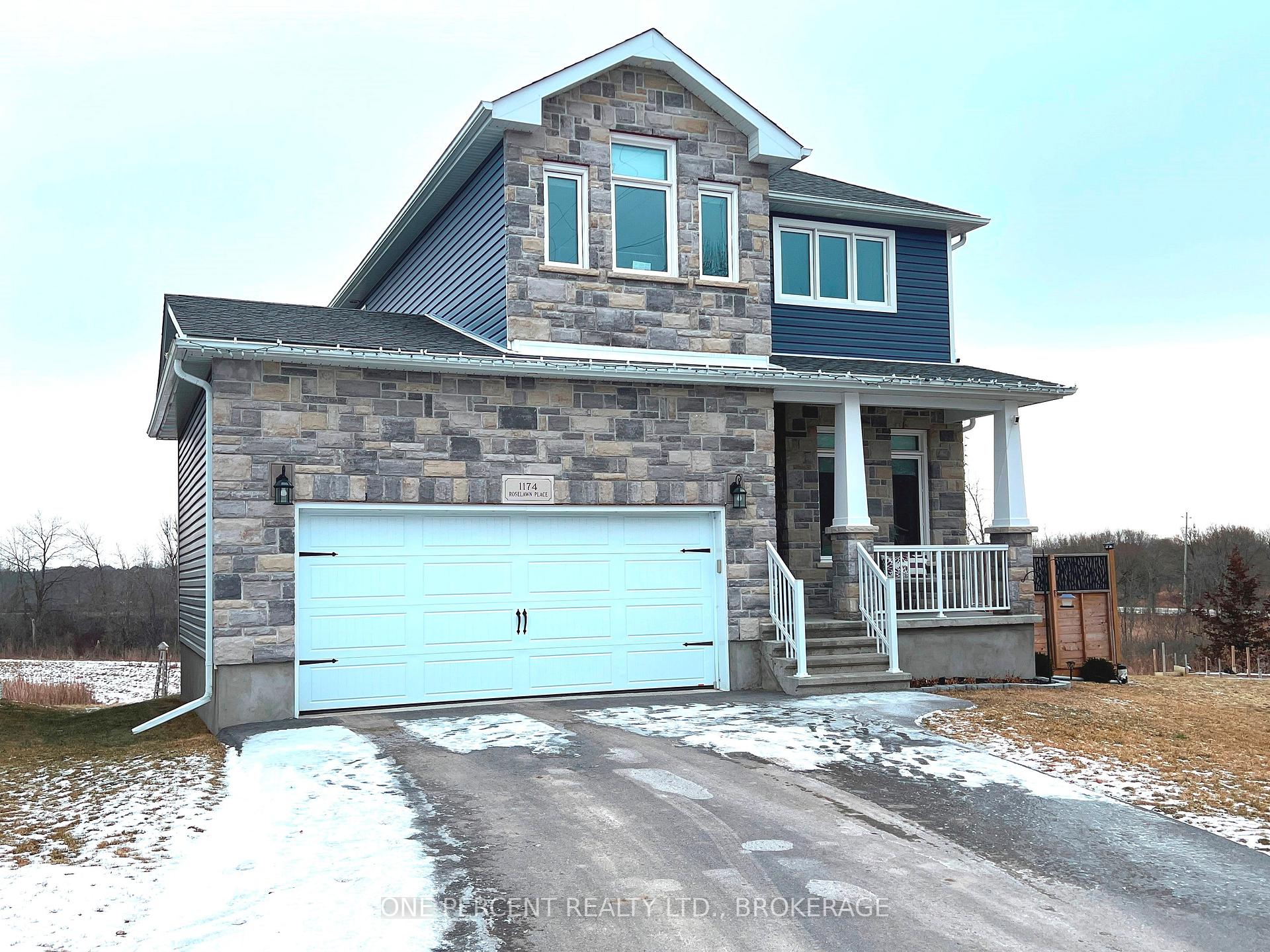 Front of 1174 Roselawn Place
