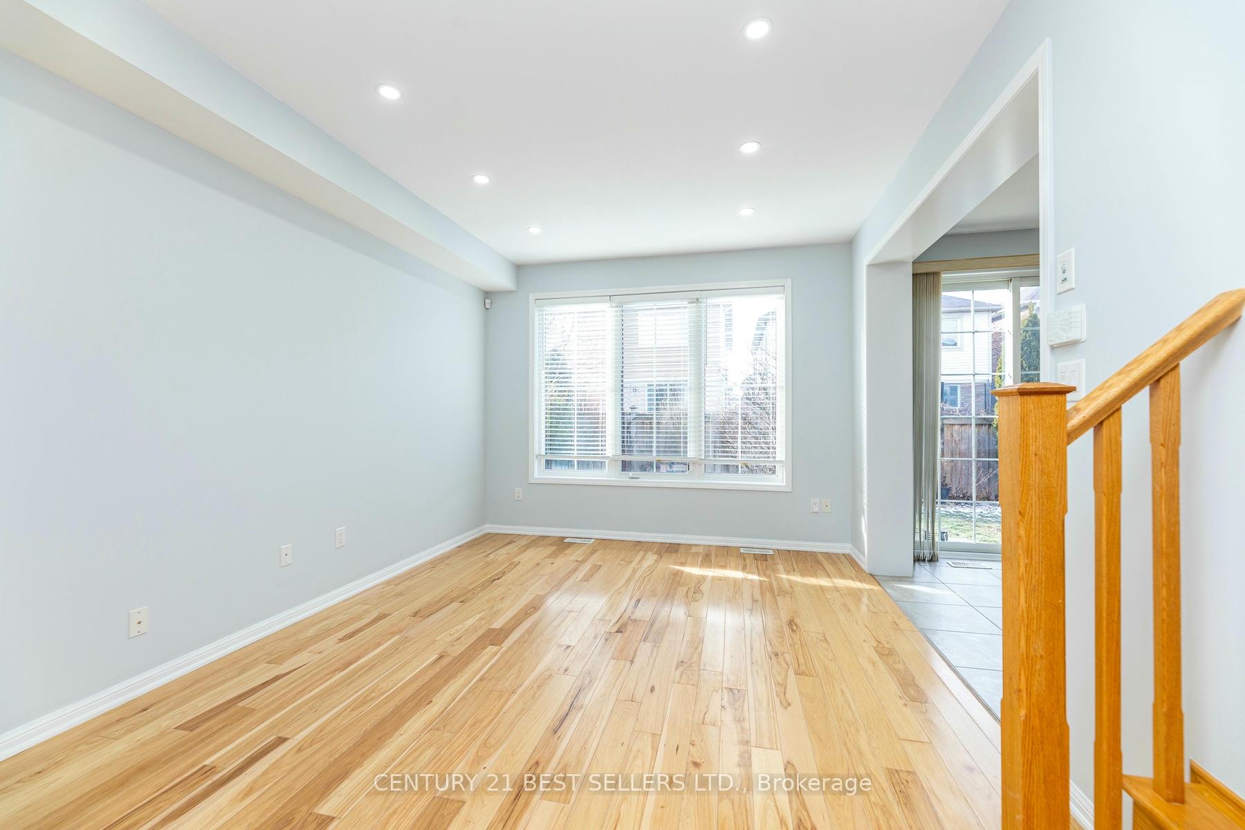 Photo 7 of 436 Tyrone Crescent, Milton, Willmott — HOMEH