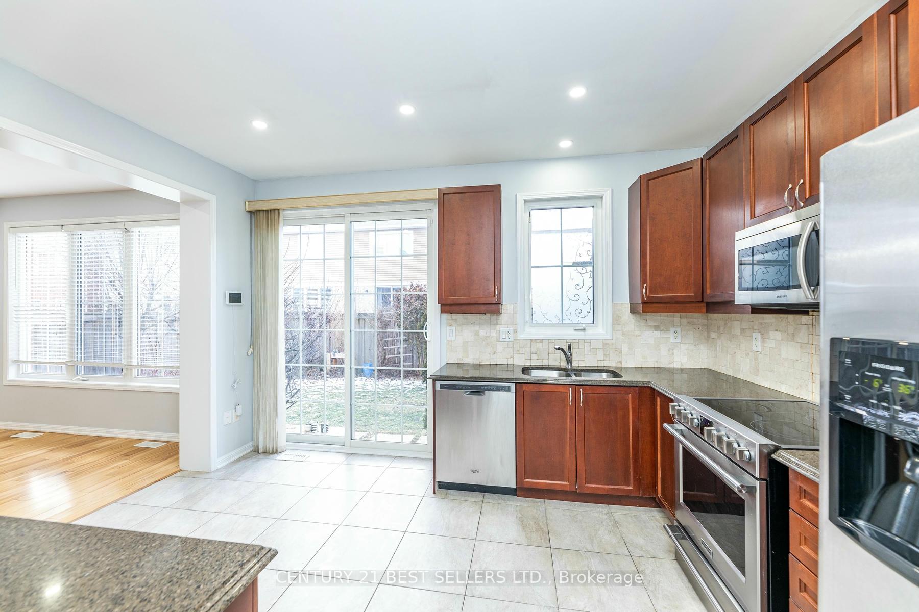 Photo 45 of 436 Tyrone Crescent, Milton, Willmott — HOMEH