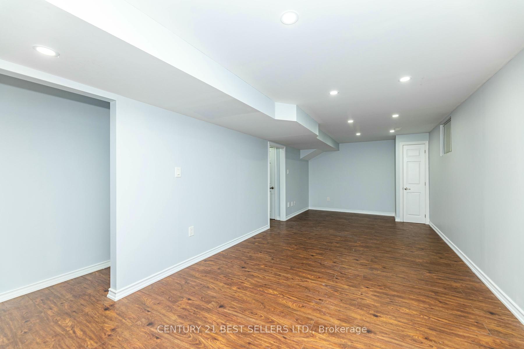 Photo 35 of 436 Tyrone Crescent, Milton, Willmott — HOMEH