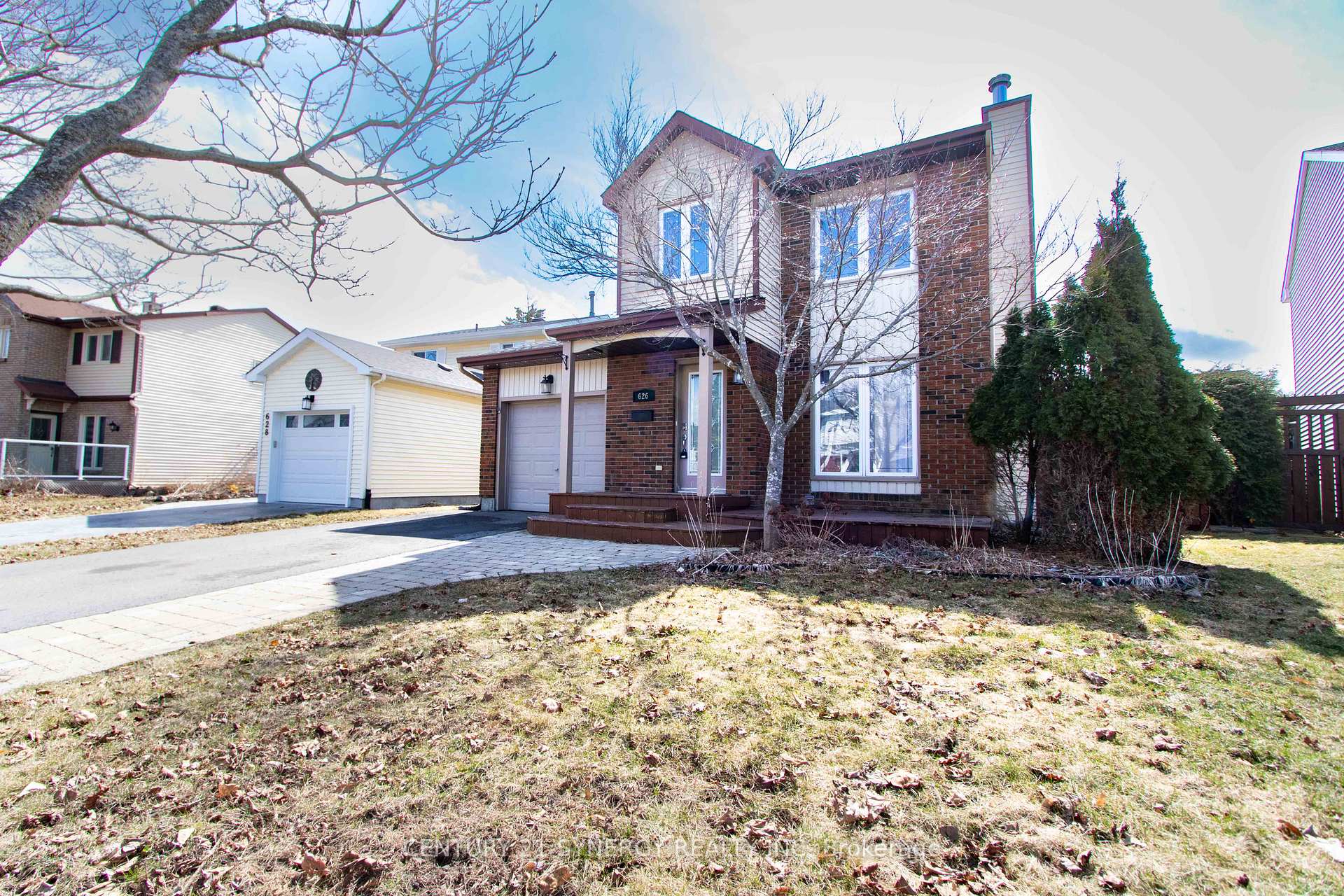 Photo 4 of 626 Simoneau Way, Ottawa, Fallingbrook/Pineridge — HOMEH
