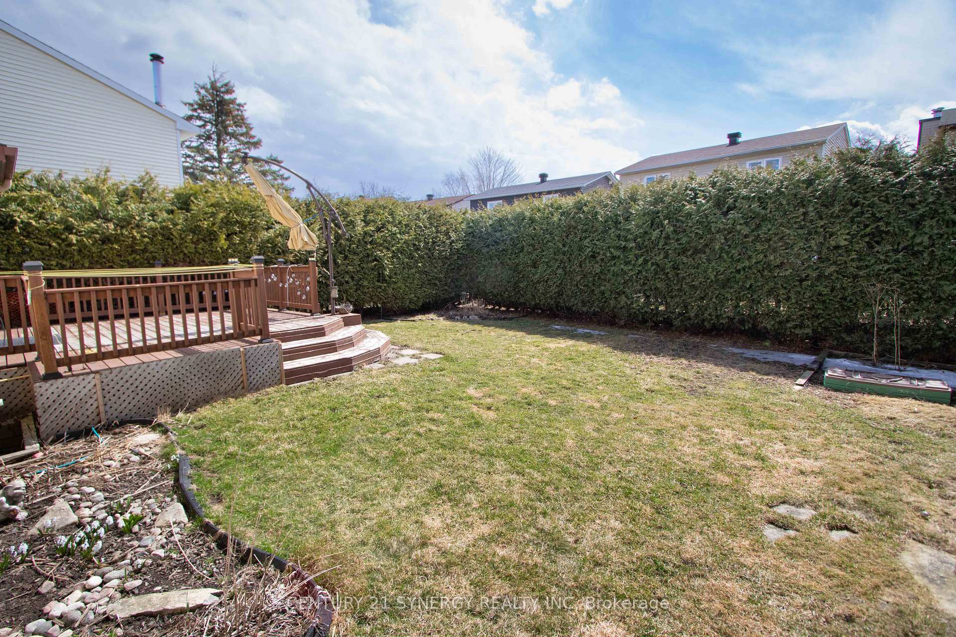 Photo 32 of 626 Simoneau Way, Ottawa, Fallingbrook/Pineridge — HOMEH