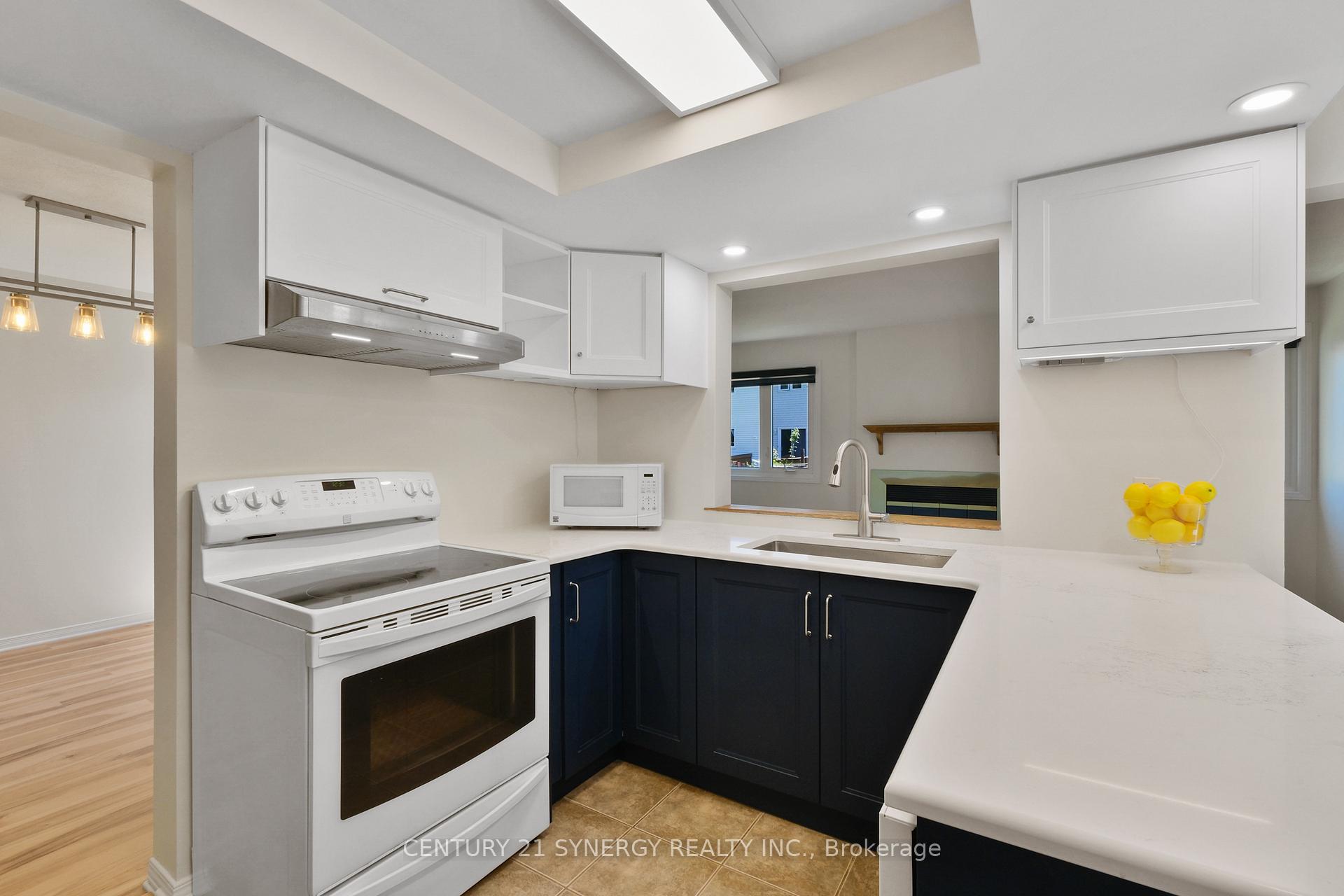 Photo 12 of 604 Steller Street, Ottawa, Fallingbrook/Pineridge — HOMEH