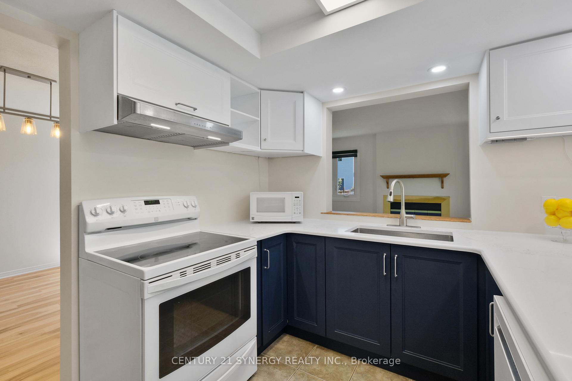 Photo 14 of 604 Steller Street, Ottawa, Fallingbrook/Pineridge — HOMEH
