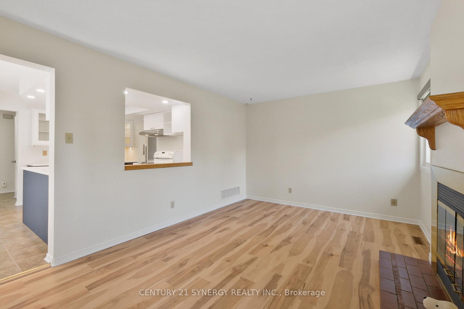 Photo 18 of 604 Steller Street, Ottawa, Fallingbrook/Pineridge — HOMEH