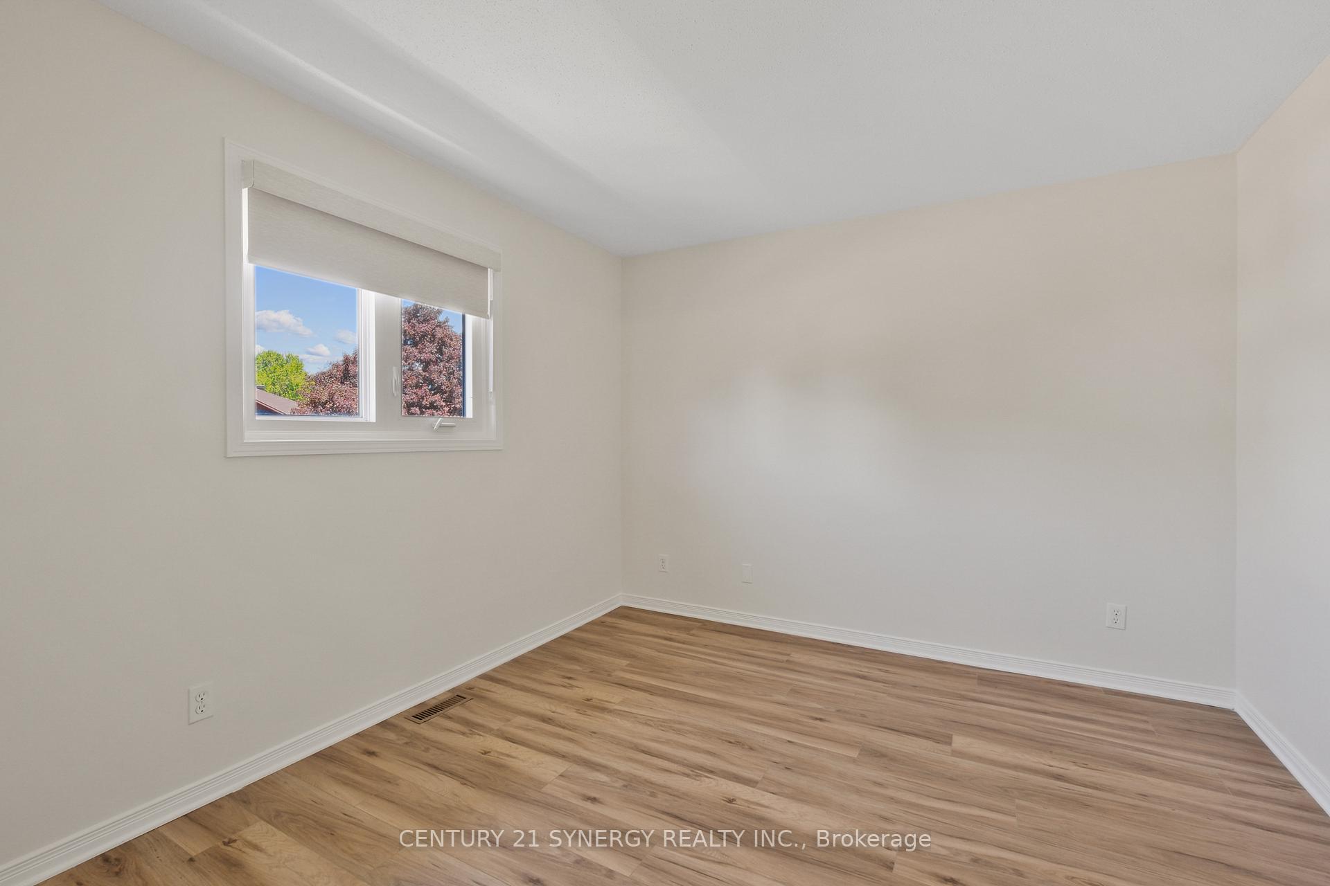 Photo 28 of 604 Steller Street, Ottawa, Fallingbrook/Pineridge — HOMEH