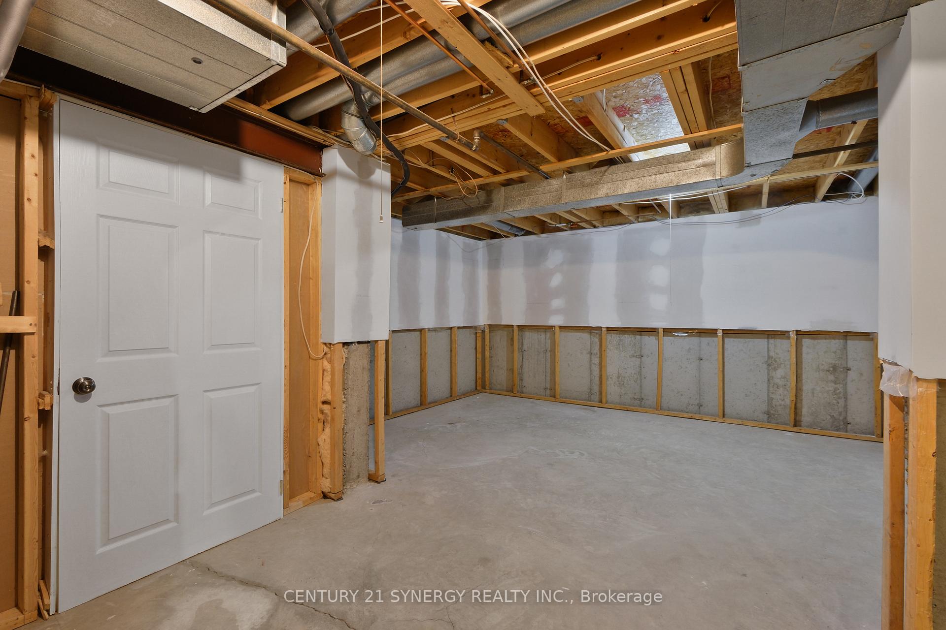 Photo 44 of 604 Steller Street, Ottawa, Fallingbrook/Pineridge — HOMEH