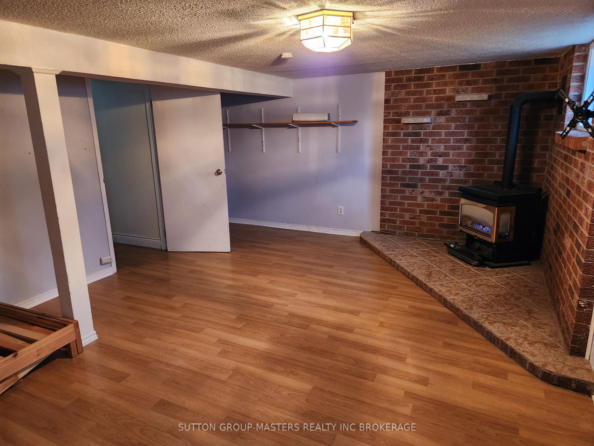 Photo 24 of 1097 Pinewood Place, Kingston, City Northwest — HOMEH