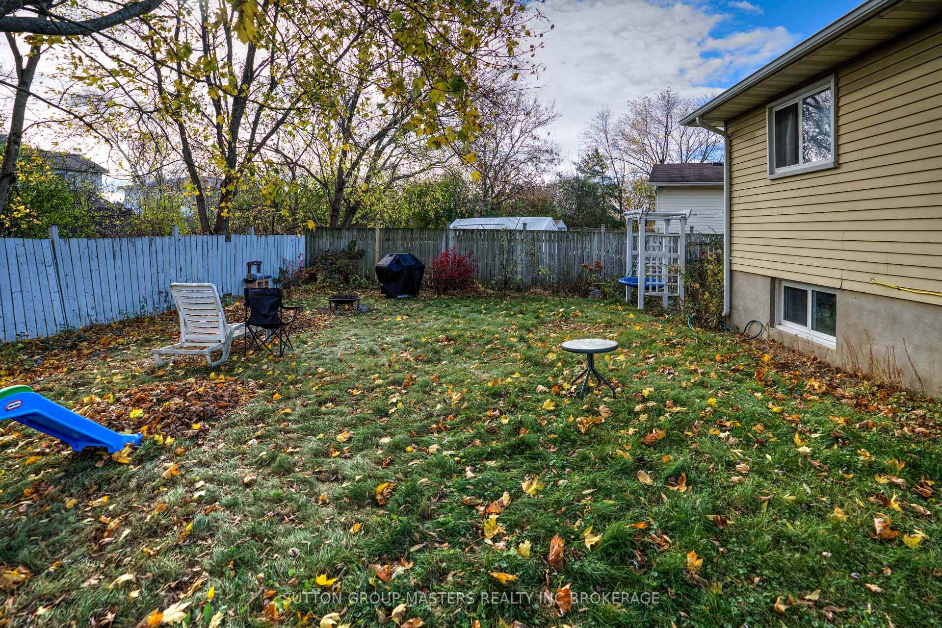 Photo 33 of 1097 Pinewood Place, Kingston, City Northwest — HOMEH