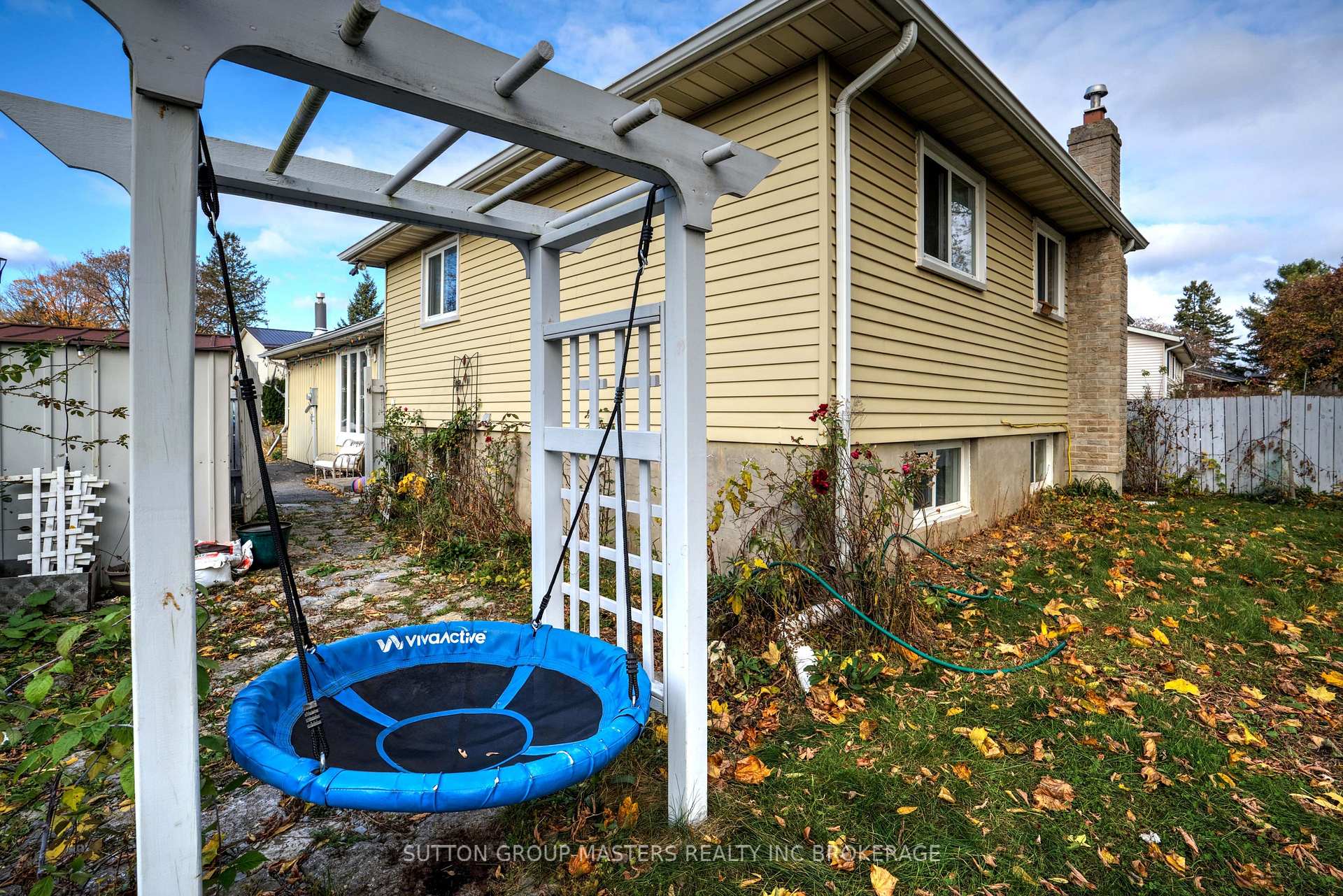 Photo 34 of 1097 Pinewood Place, Kingston, City Northwest — HOMEH