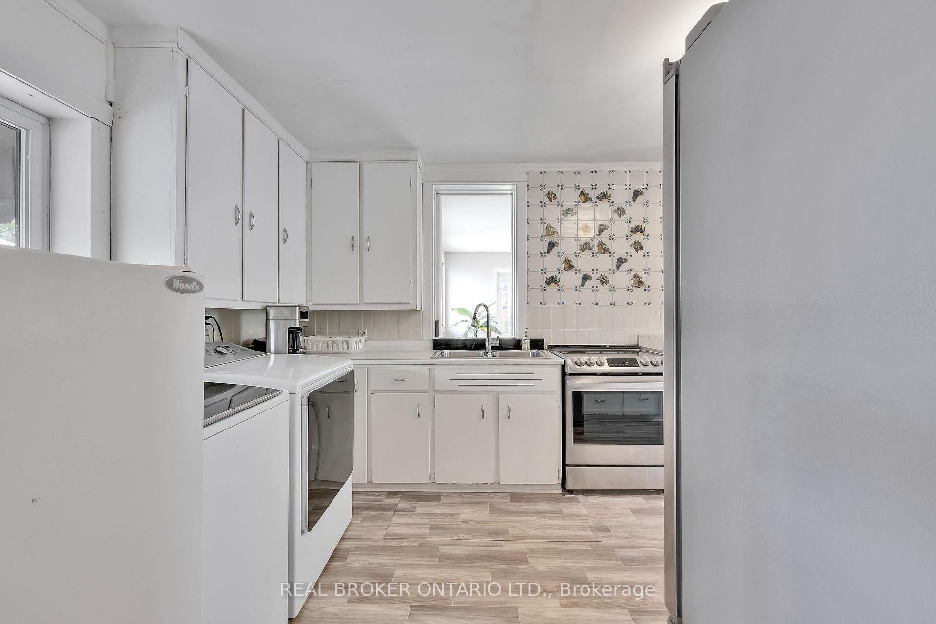 Photo 21 of 1229 Colonial Road, Ottawa, Navan — HOMEH