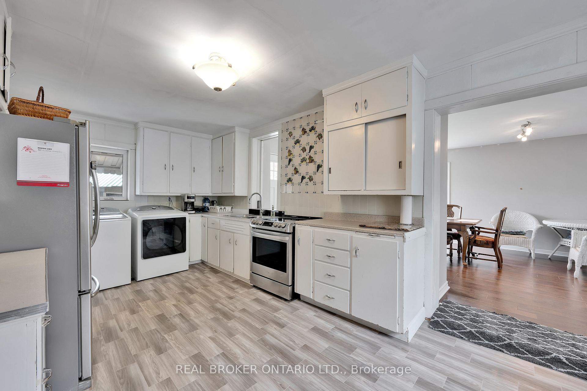 Photo 22 of 1229 Colonial Road, Ottawa, Navan — HOMEH