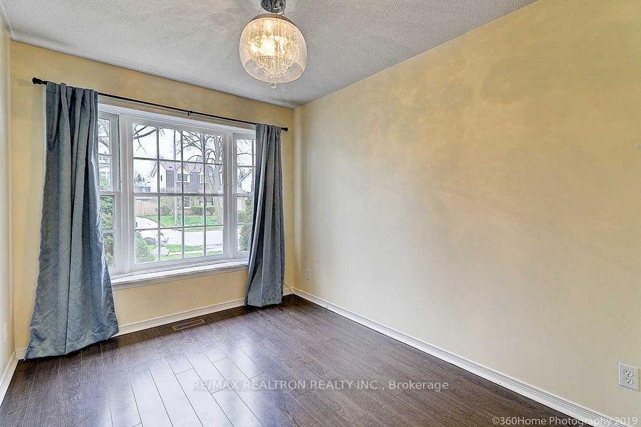 Photo 11 of 1480 Tampa Crescent, Oshawa, Samac — HOMEH