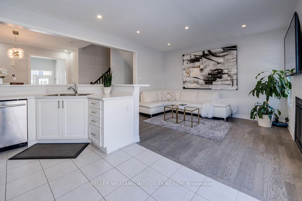 Photo 14 of 602 Monardia Way, Ottawa, Avalon West — HOMEH