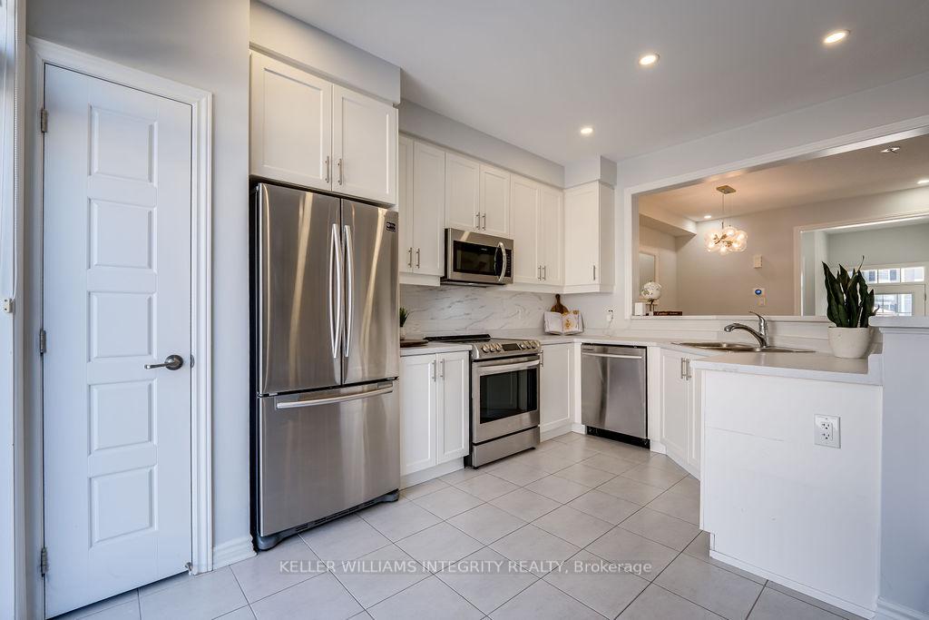 Photo 16 of 602 Monardia Way, Ottawa, Avalon West — HOMEH