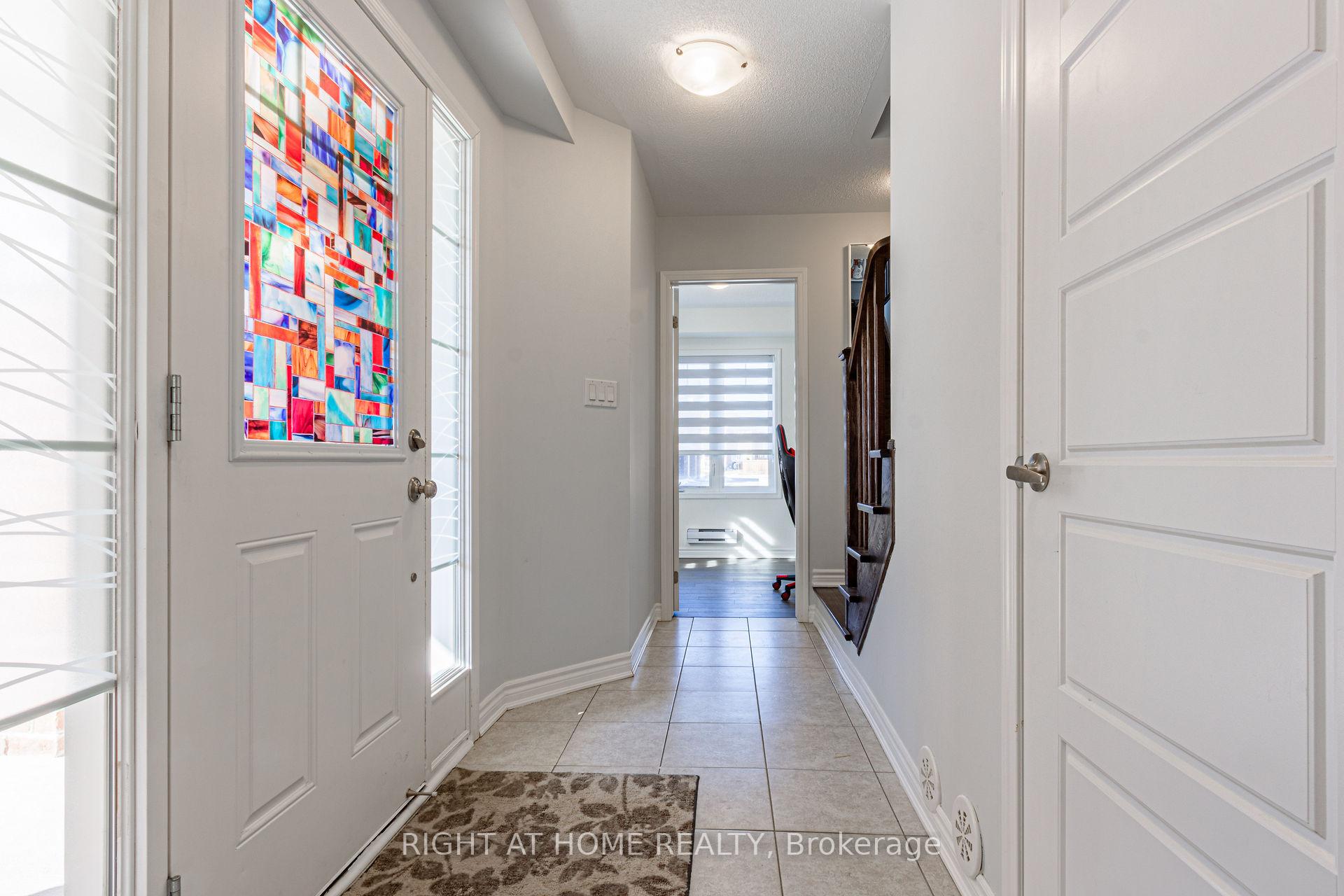 Photo 4 of Unit #136, 1000 Asleton Boulevard, Milton, Willmott — HOMEH