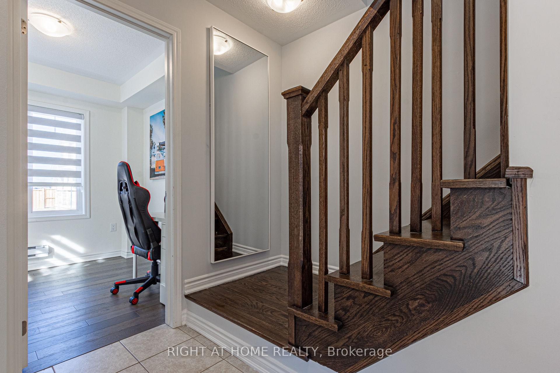 Photo 6 of Unit #136, 1000 Asleton Boulevard, Milton, Willmott — HOMEH