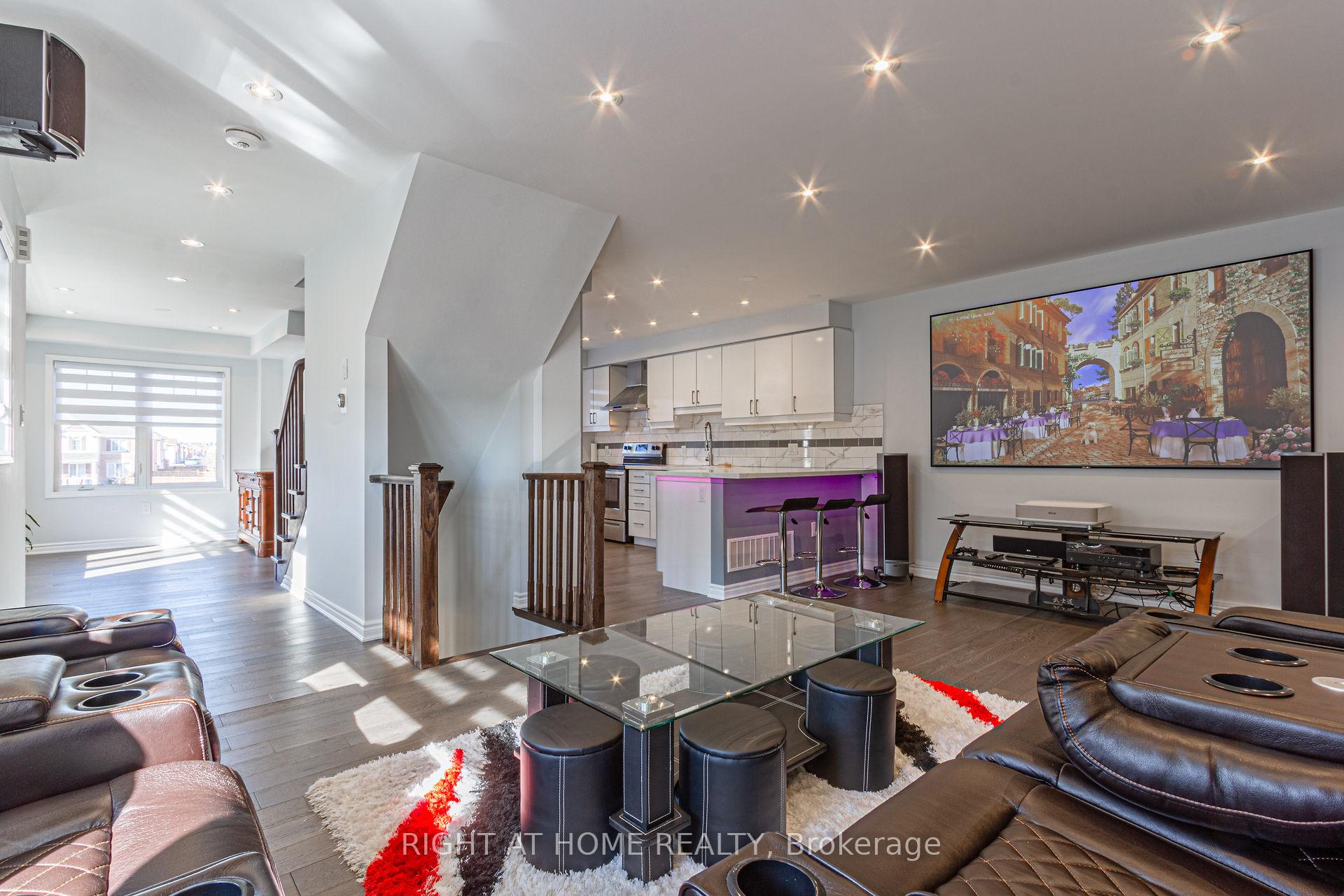 Photo 9 of Unit #136, 1000 Asleton Boulevard, Milton, Willmott — HOMEH