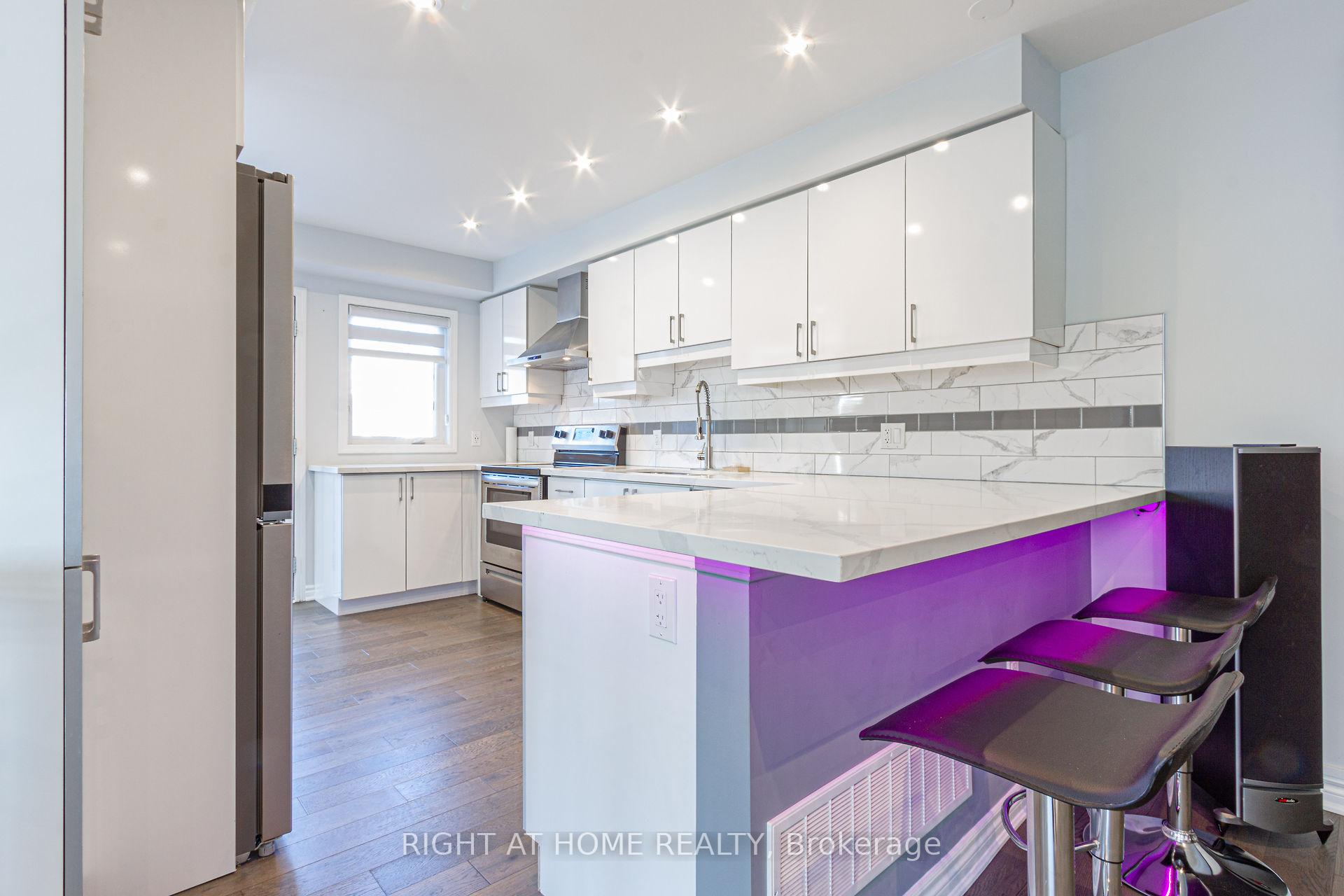 Photo 16 of Unit #136, 1000 Asleton Boulevard, Milton, Willmott — HOMEH