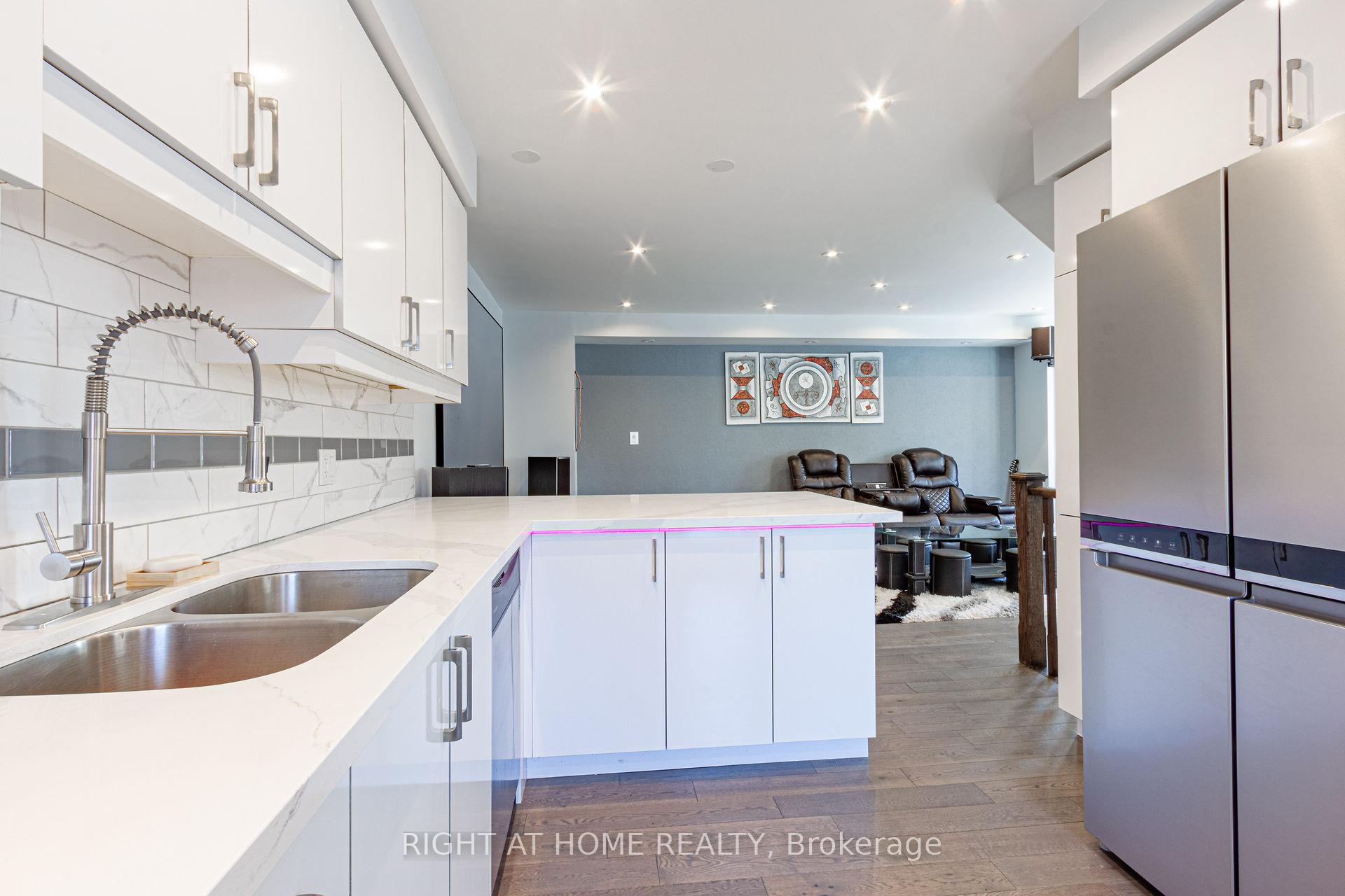 Photo 18 of Unit #136, 1000 Asleton Boulevard, Milton, Willmott — HOMEH