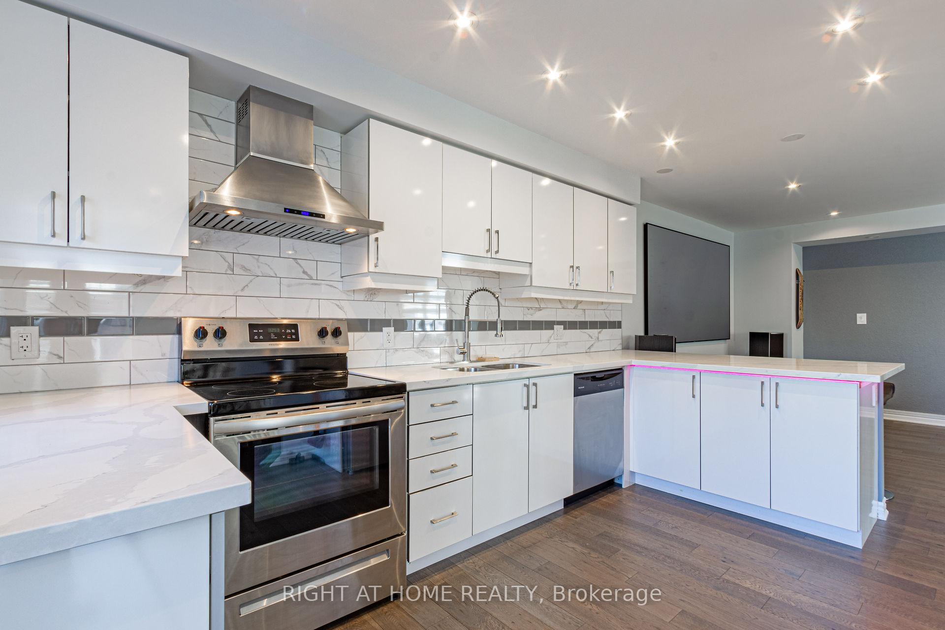 Photo 19 of Unit #136, 1000 Asleton Boulevard, Milton, Willmott — HOMEH