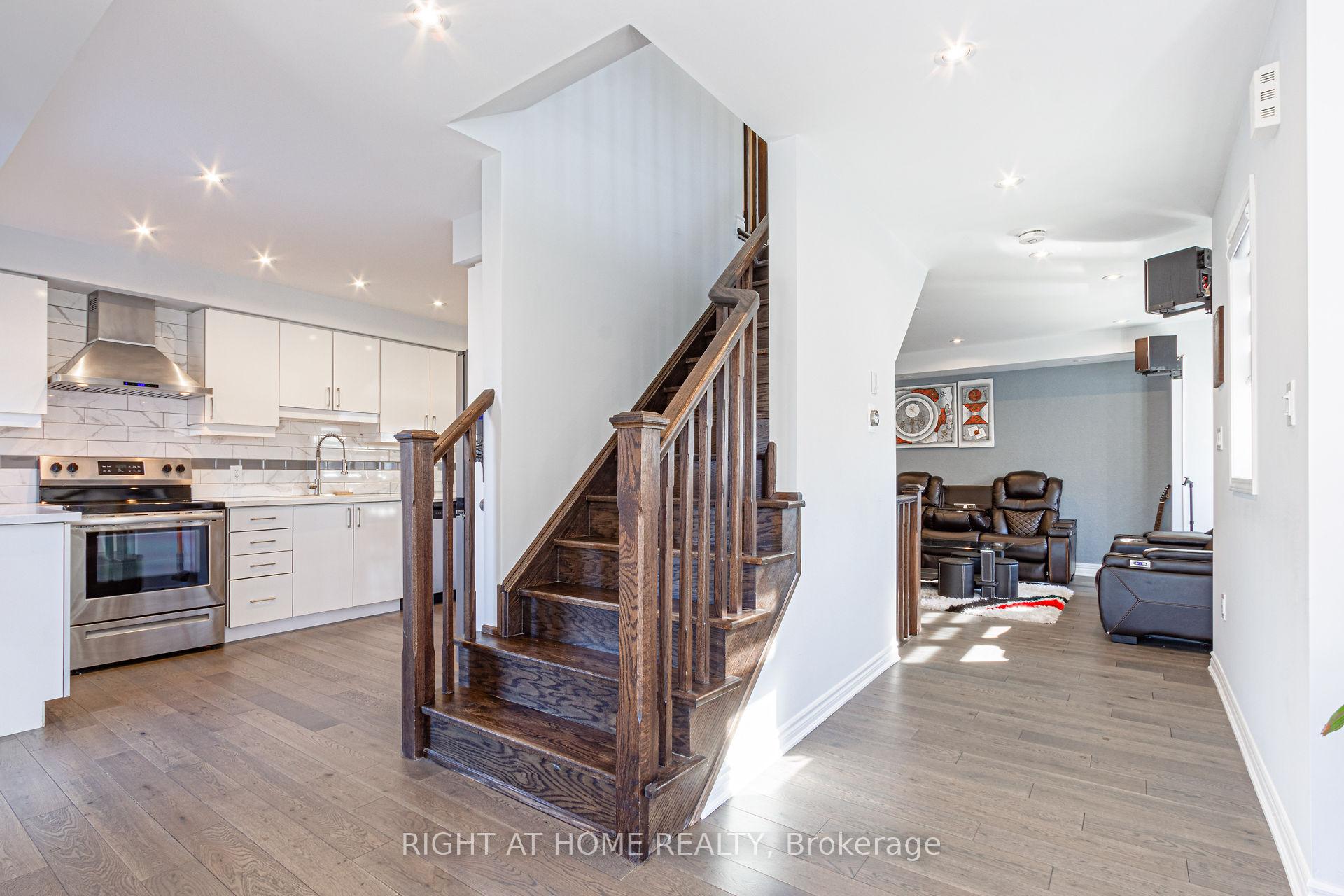 Photo 21 of Unit #136, 1000 Asleton Boulevard, Milton, Willmott — HOMEH