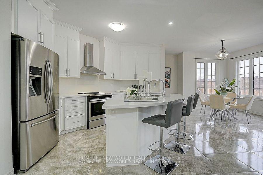 Photo 15 of 2497 Bandsman Crescent, Oshawa, Windfields — HOMEH