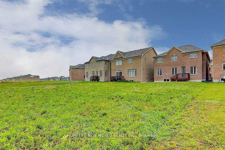 Photo 36 of 2497 Bandsman Crescent, Oshawa, Windfields — HOMEH