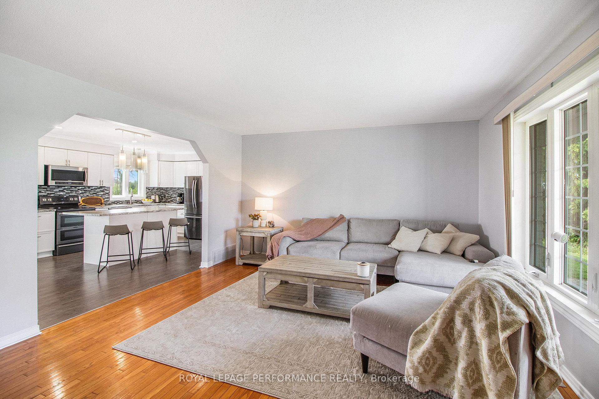 Photo 9 of 3686 Dunning Road, Ottawa, Sarsfield/Bearbrook — HOMEH